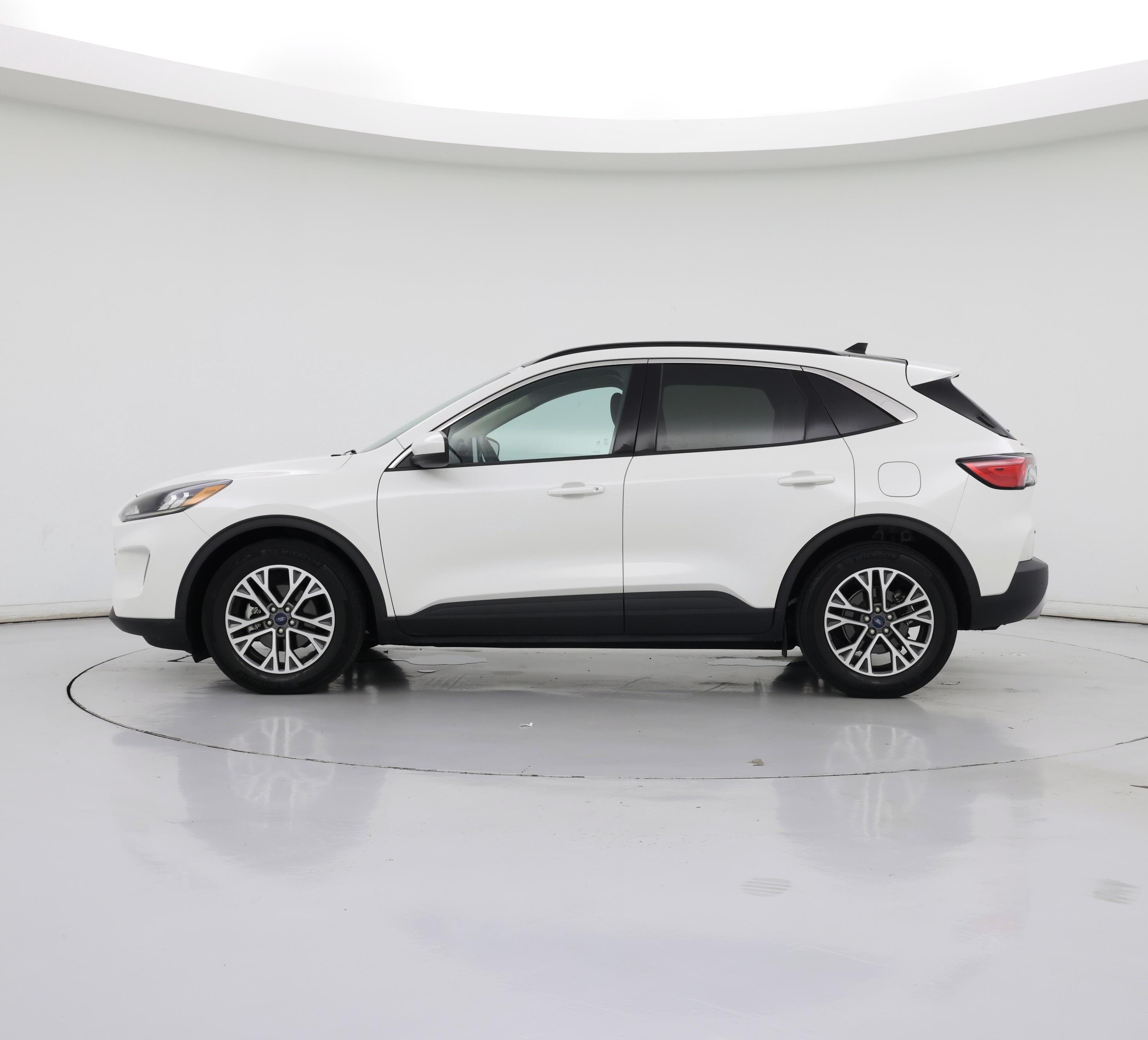 Thumbnail: 2020 Ford Escape - 3