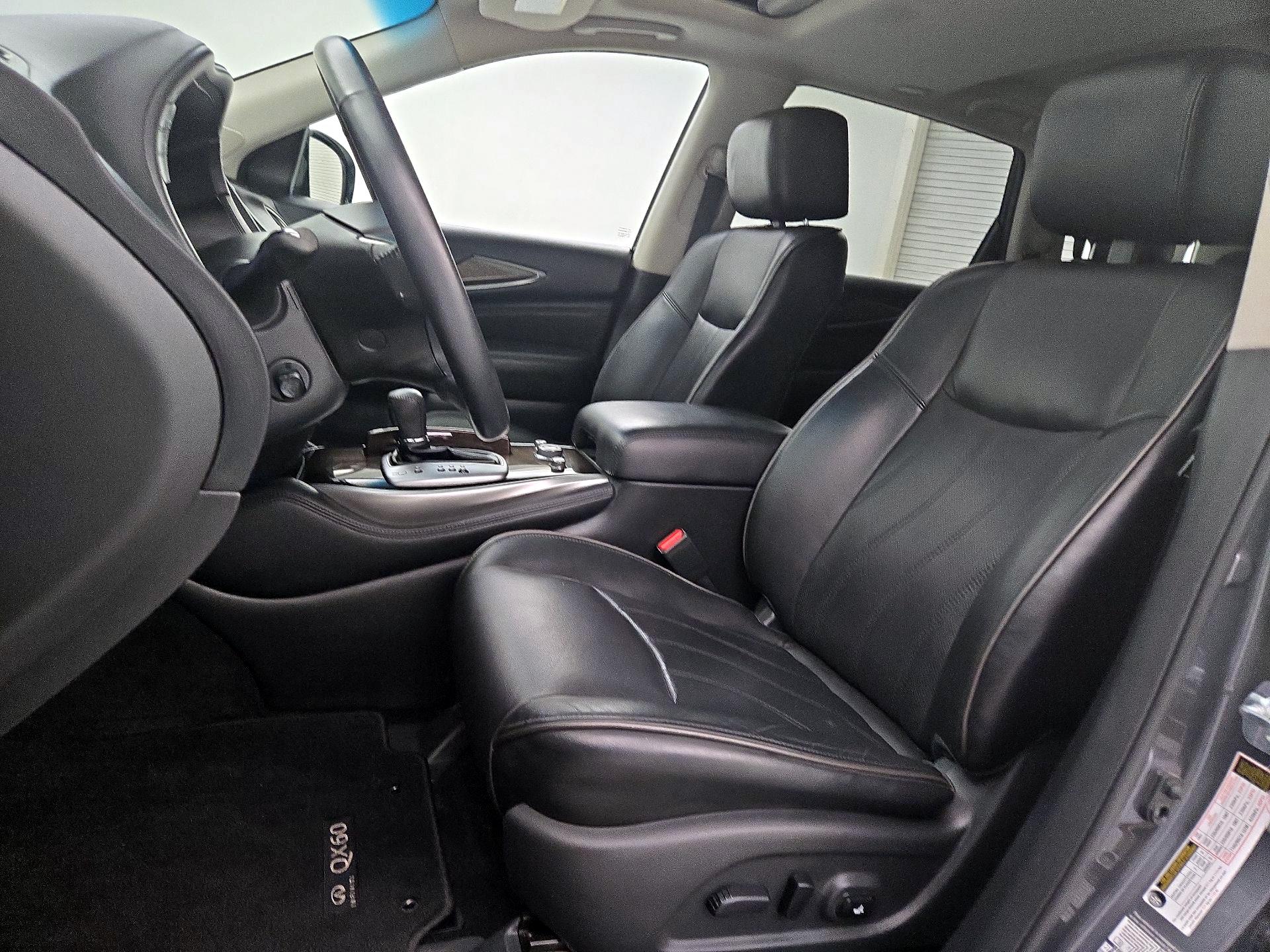 Thumbnail: 2015 INFINITI QX60 - 11