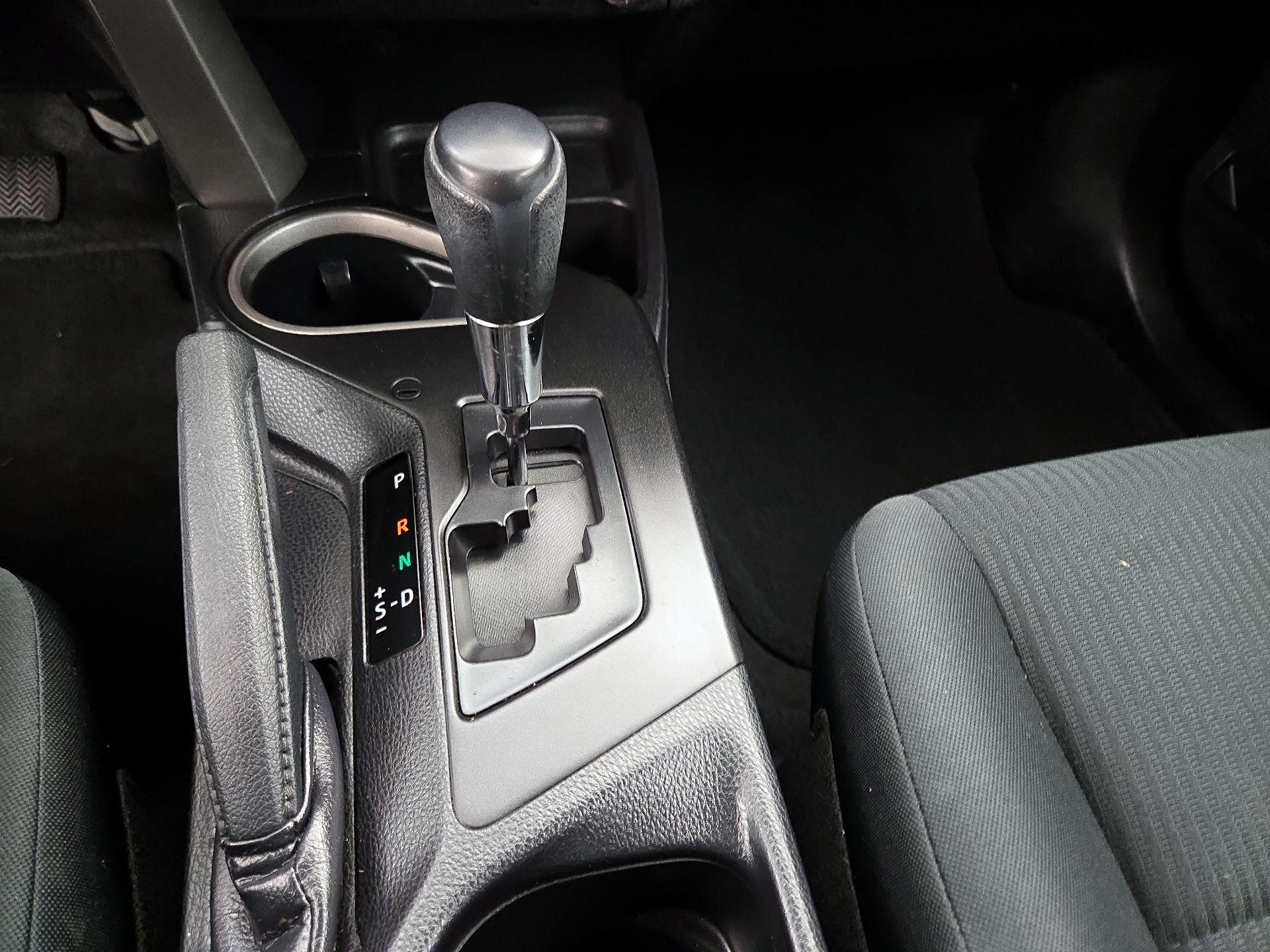 Thumbnail: 2016 Toyota RAV4 - 17