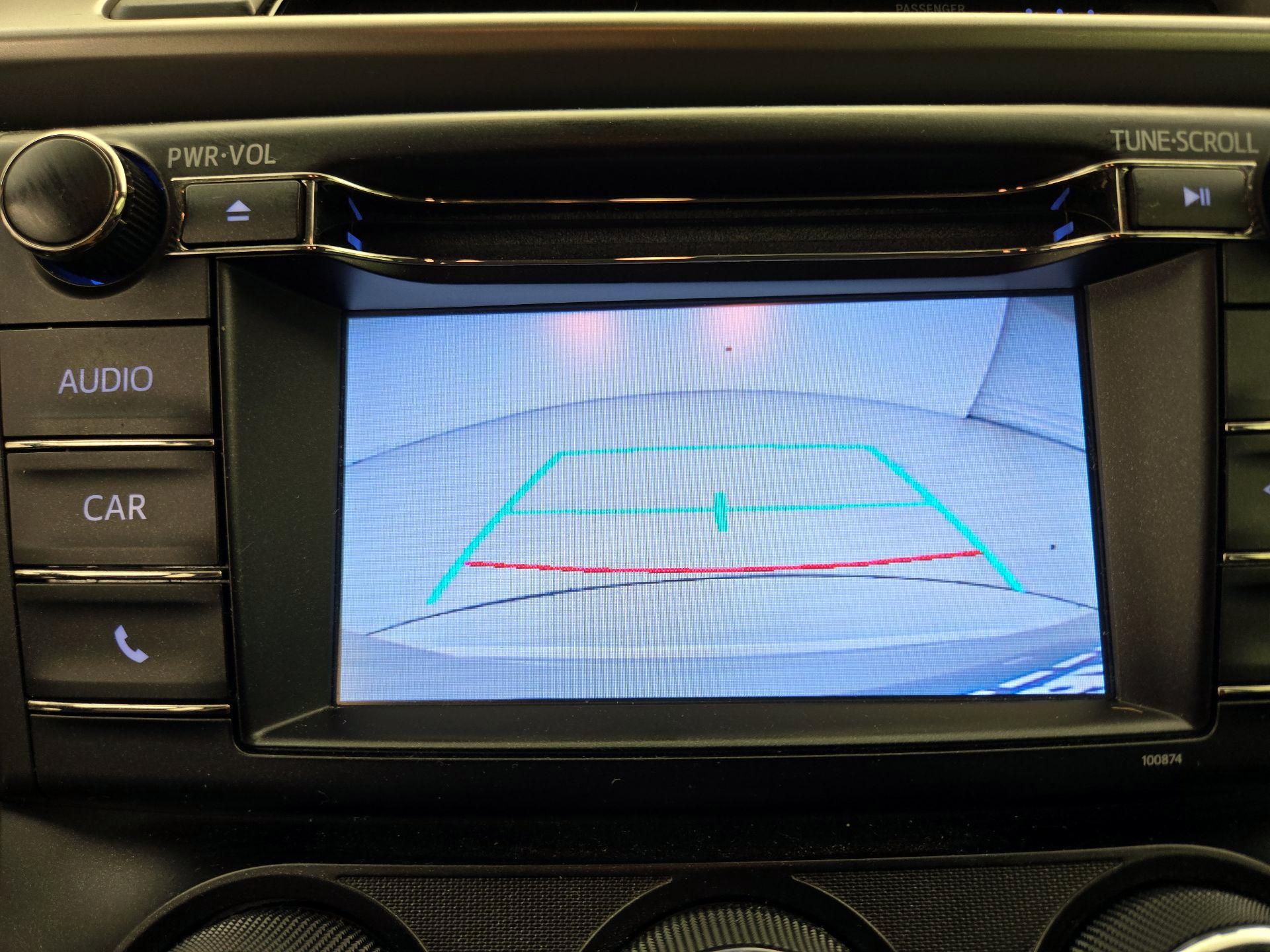 Thumbnail: 2018 Toyota RAV4 - 14