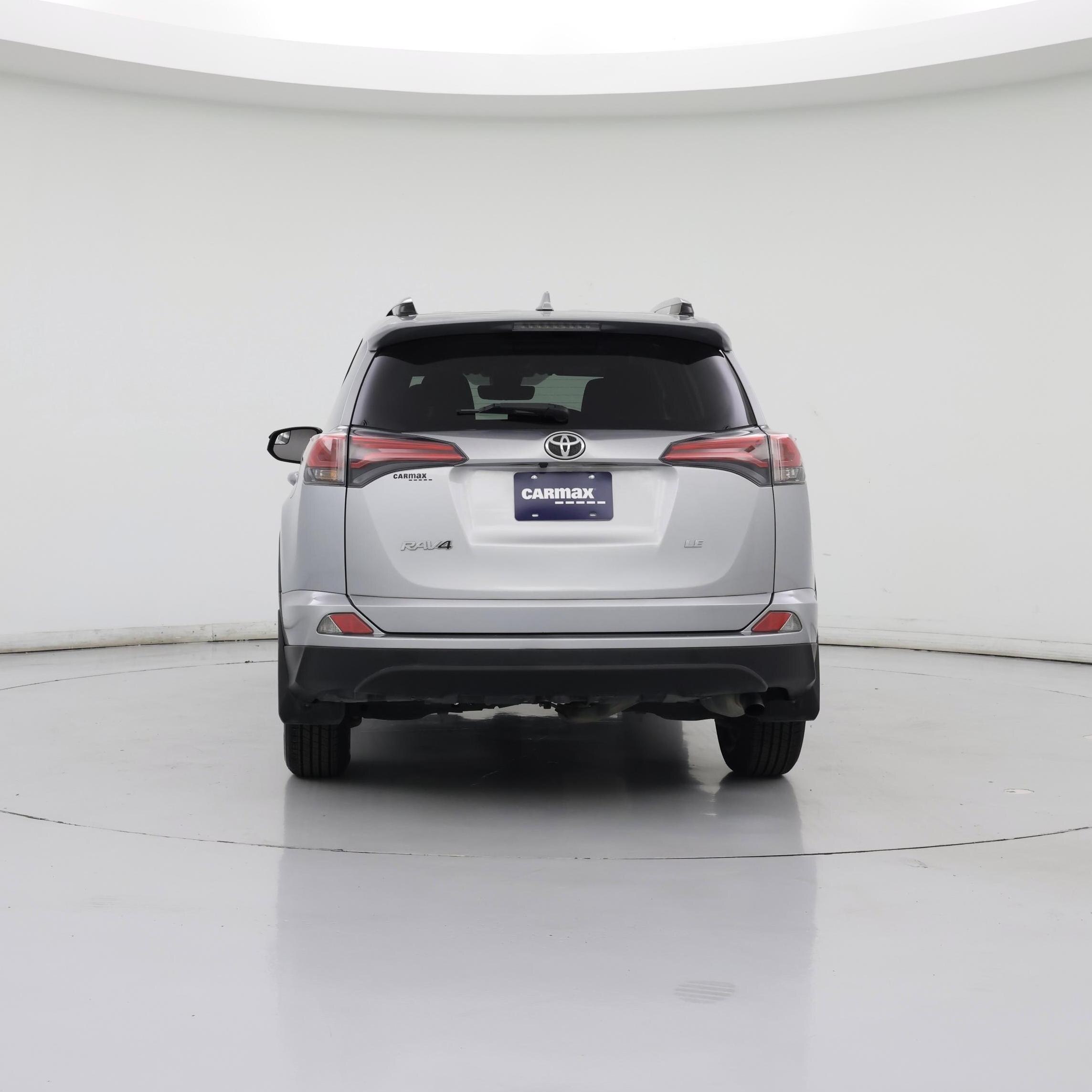Thumbnail: 2018 Toyota RAV4 - 6