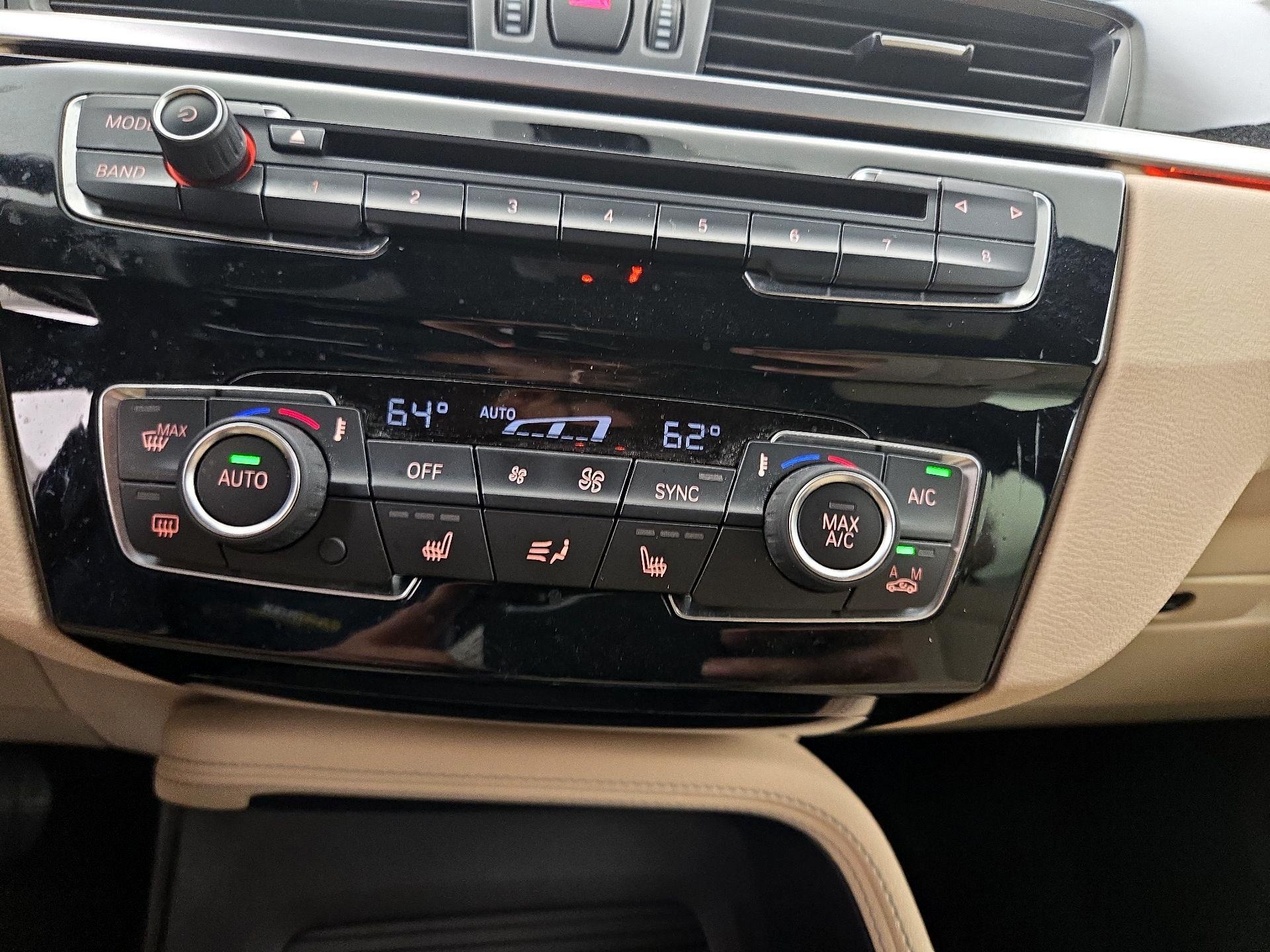 Thumbnail: 2018 BMW X1 - 17