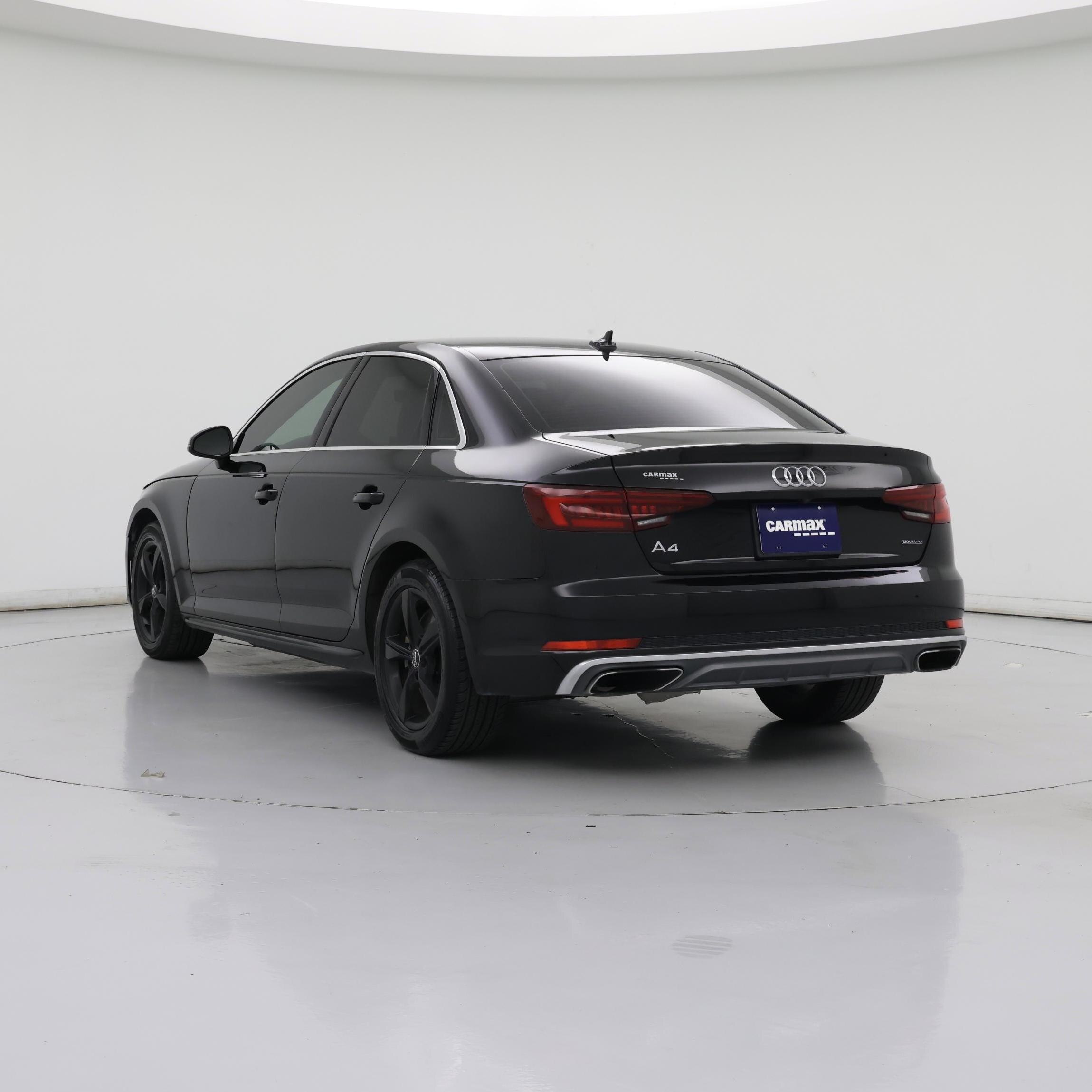 Thumbnail: 2019 Audi A4 - 2