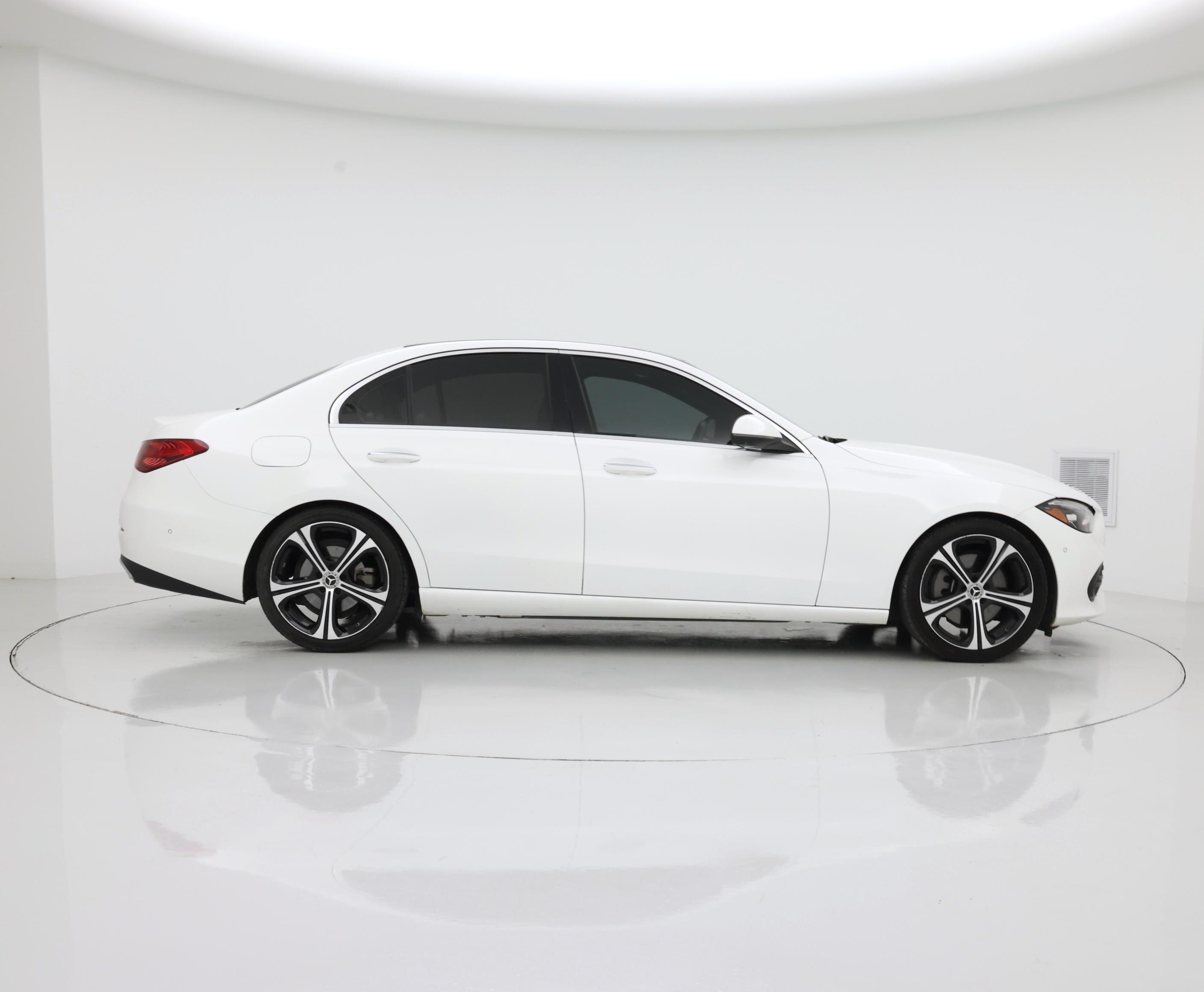 Thumbnail: 2022 Mercedes-Benz C-Class - 7