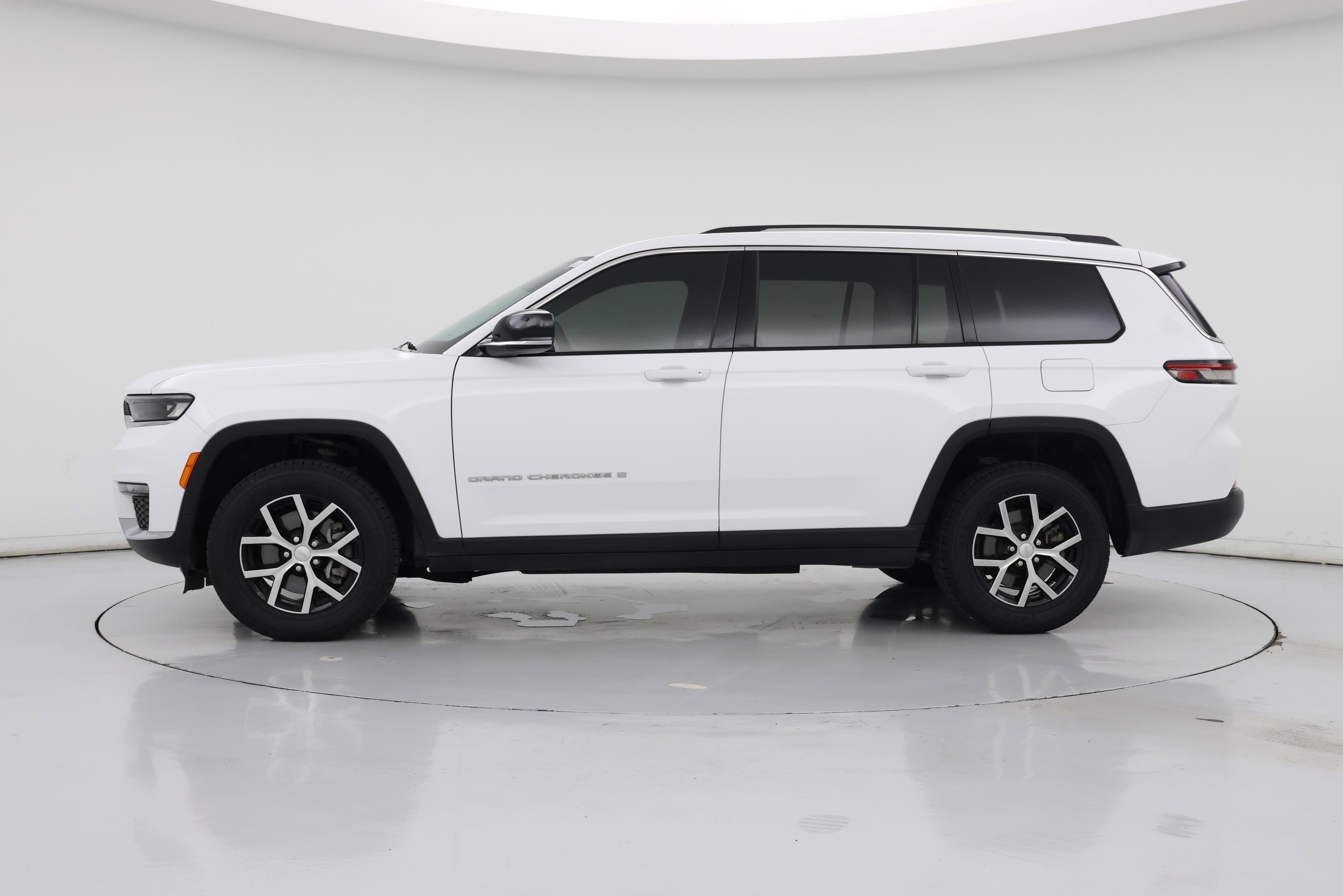 Thumbnail: 2024 Jeep Grand Cherokee L - 3