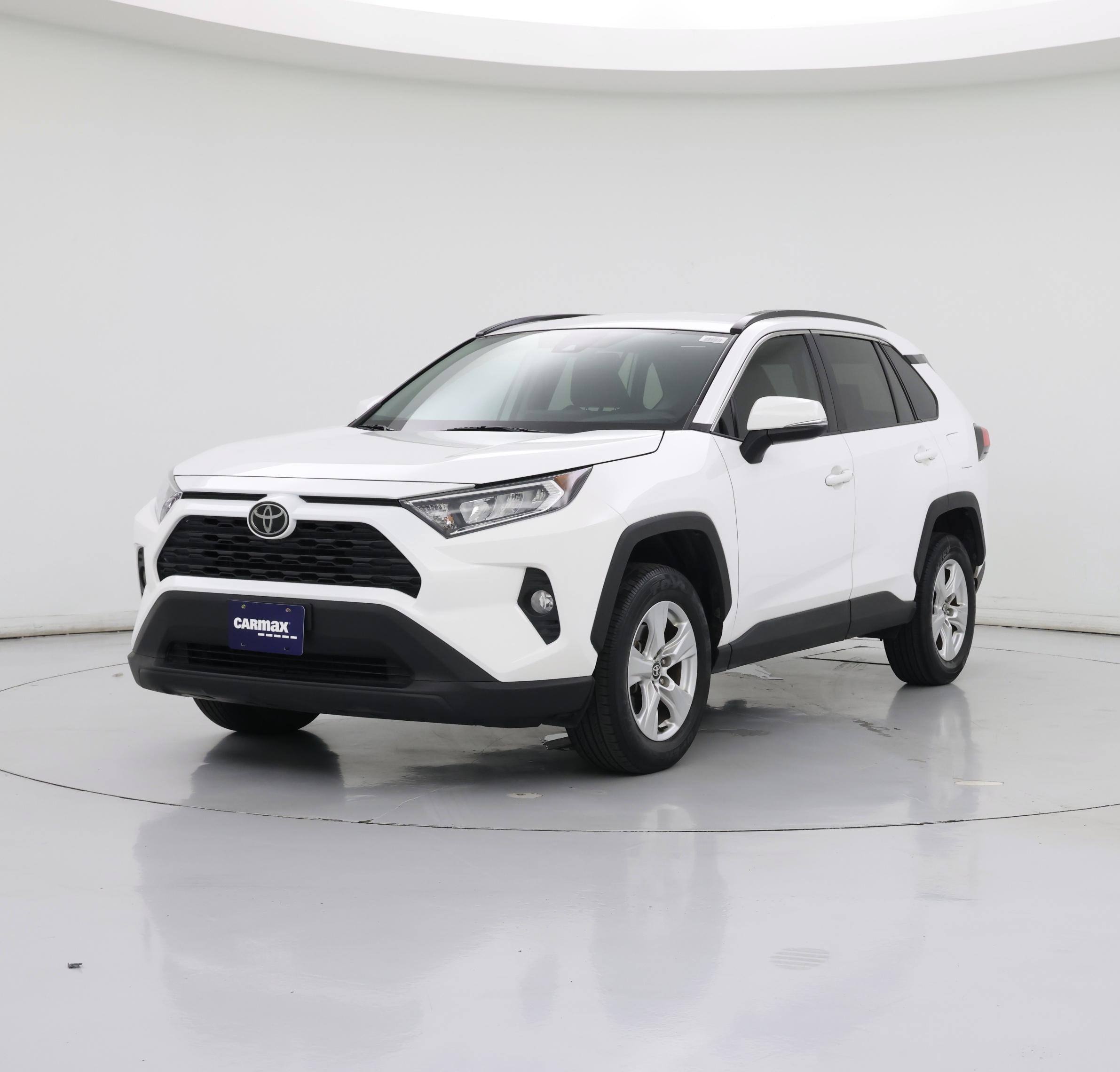 Thumbnail: 2021 Toyota RAV4 - 4