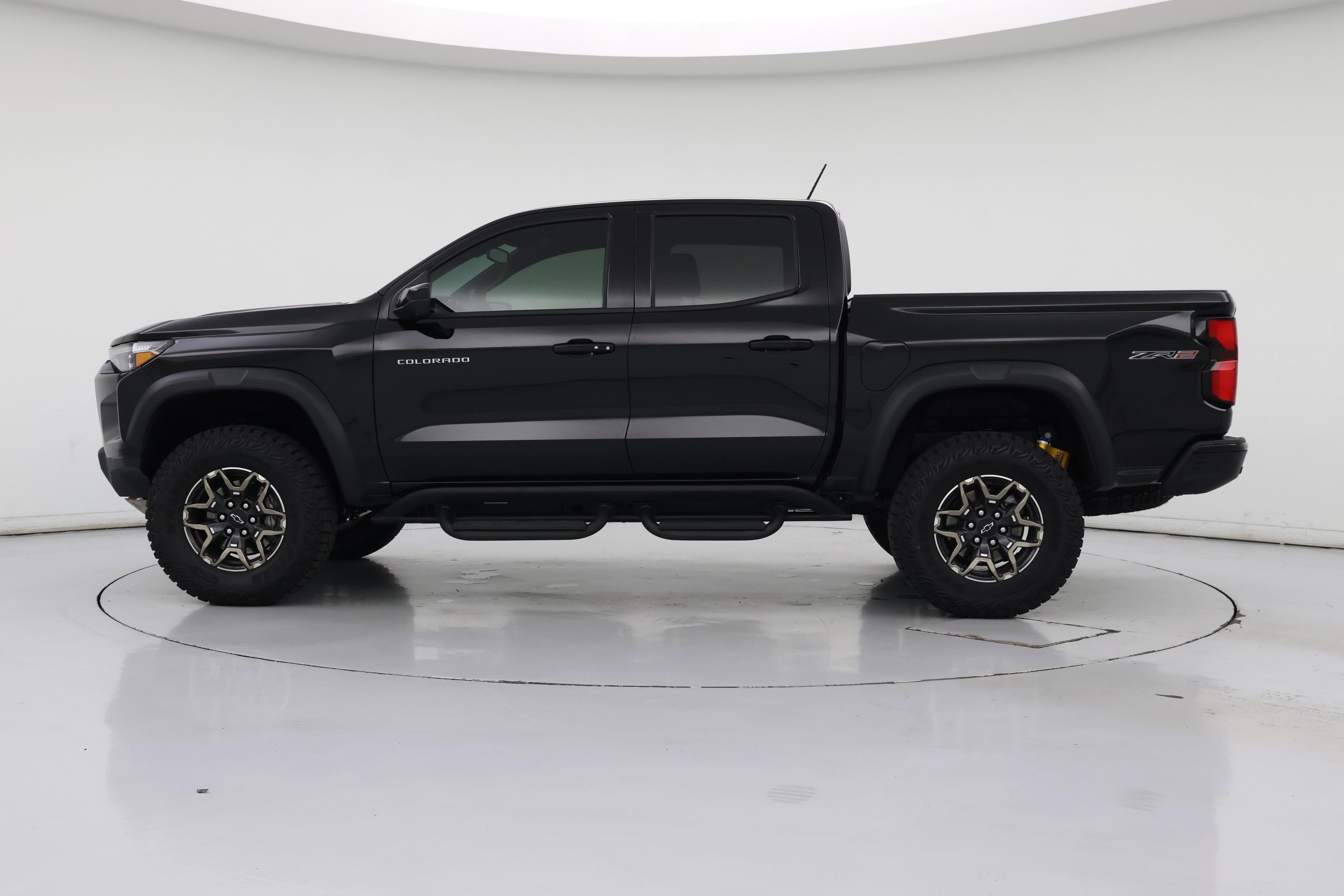 Thumbnail: 2025 Chevrolet Colorado - 3