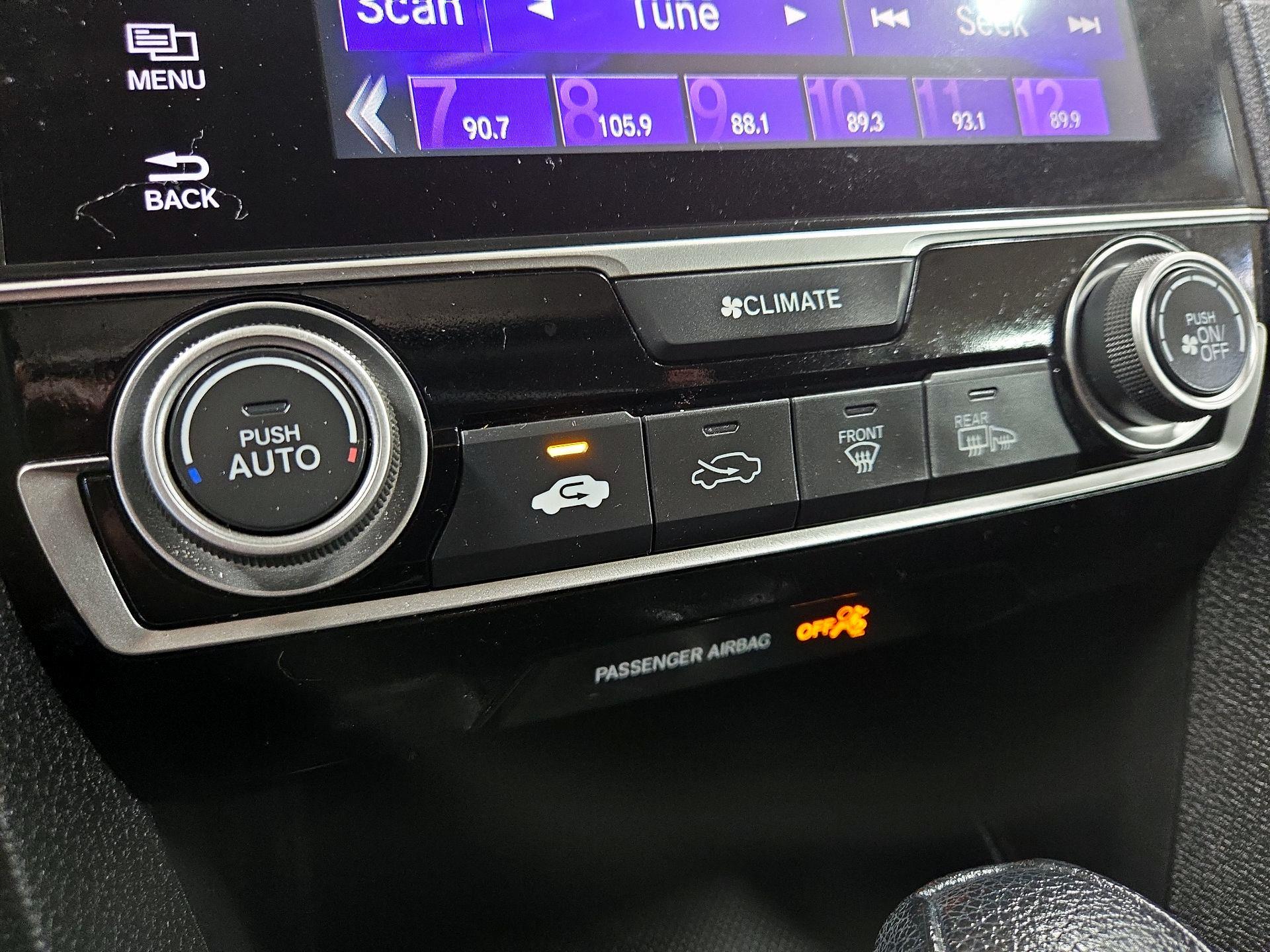 Thumbnail: 2016 Honda Civic - 16