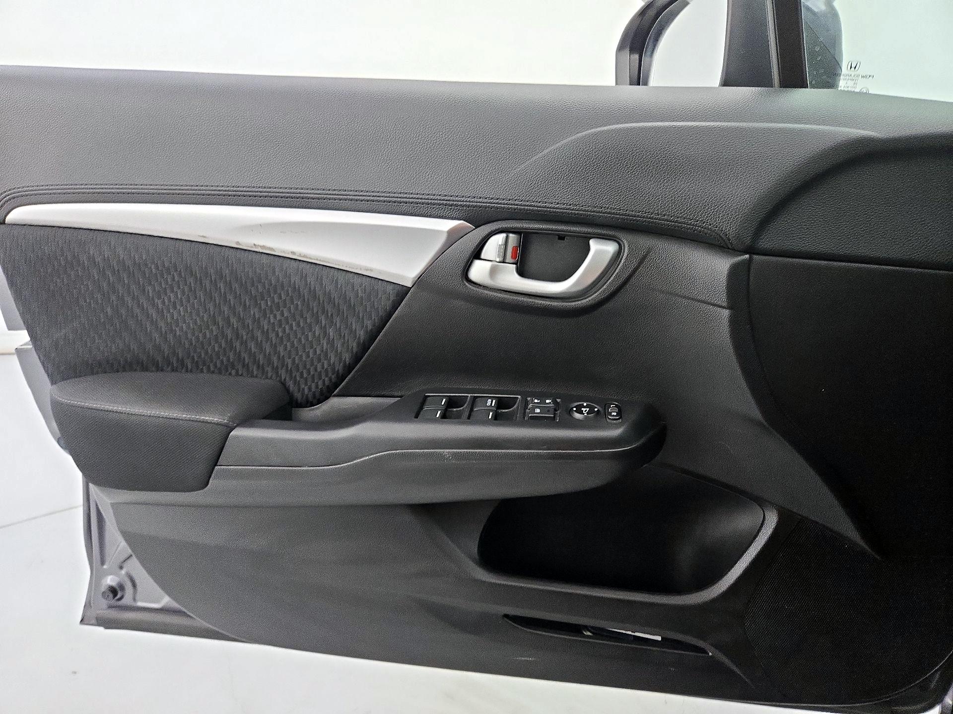 Thumbnail: 2014 Honda Civic - 12