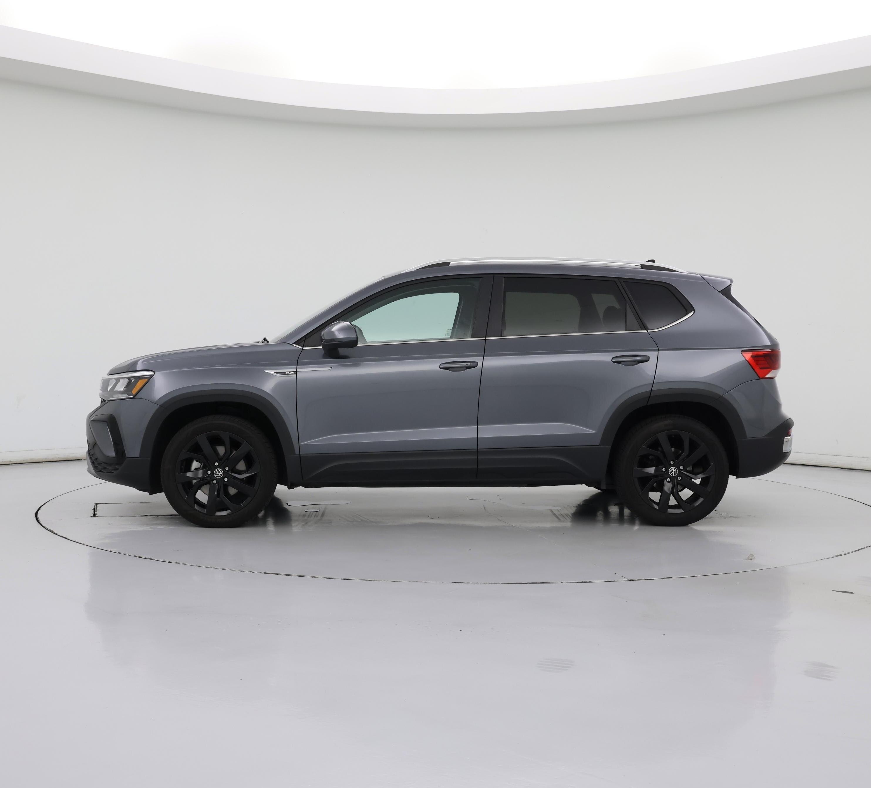 Thumbnail: 2024 Volkswagen Taos - 3