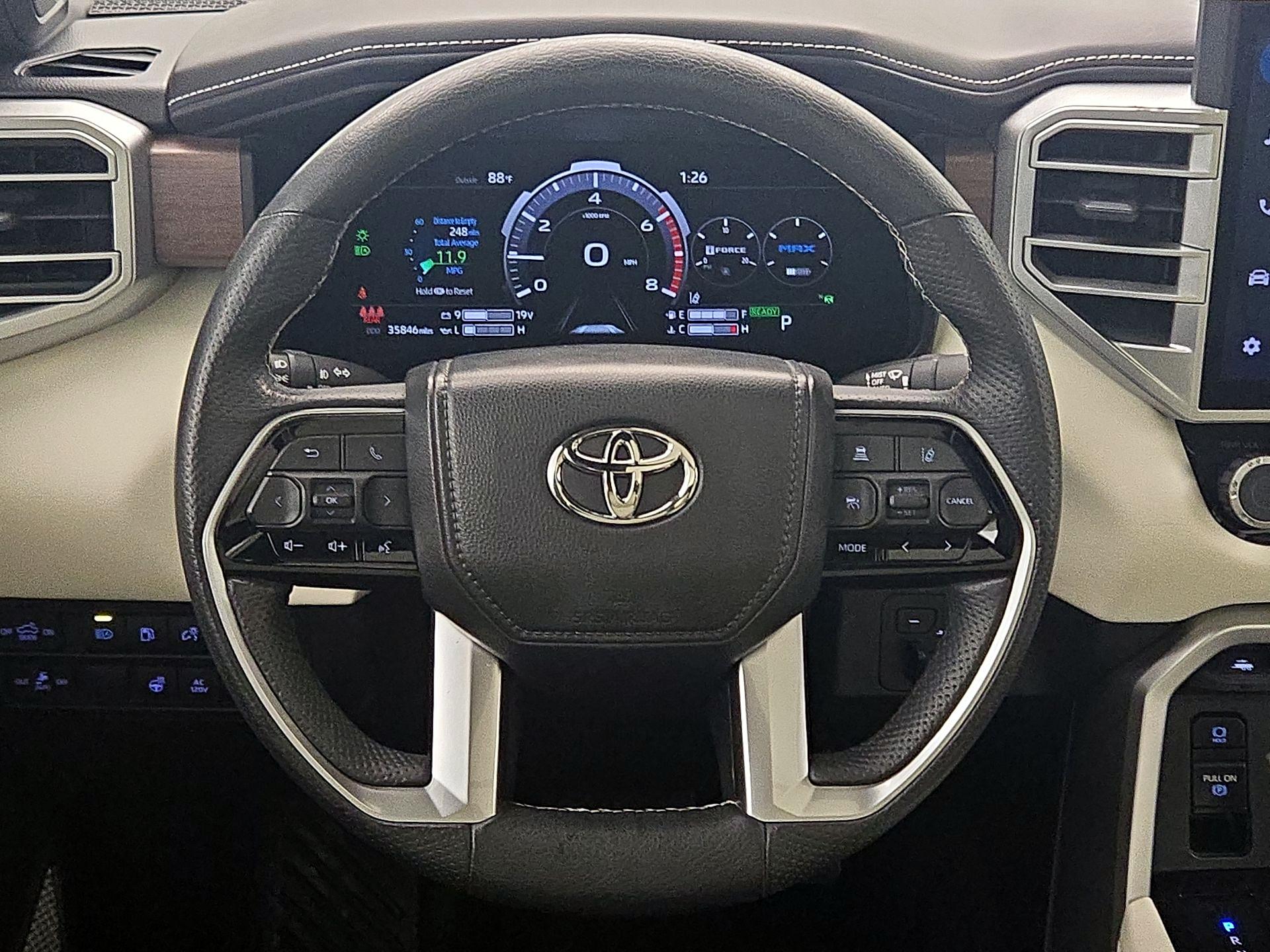 Thumbnail: 2022 Toyota Tundra - 10