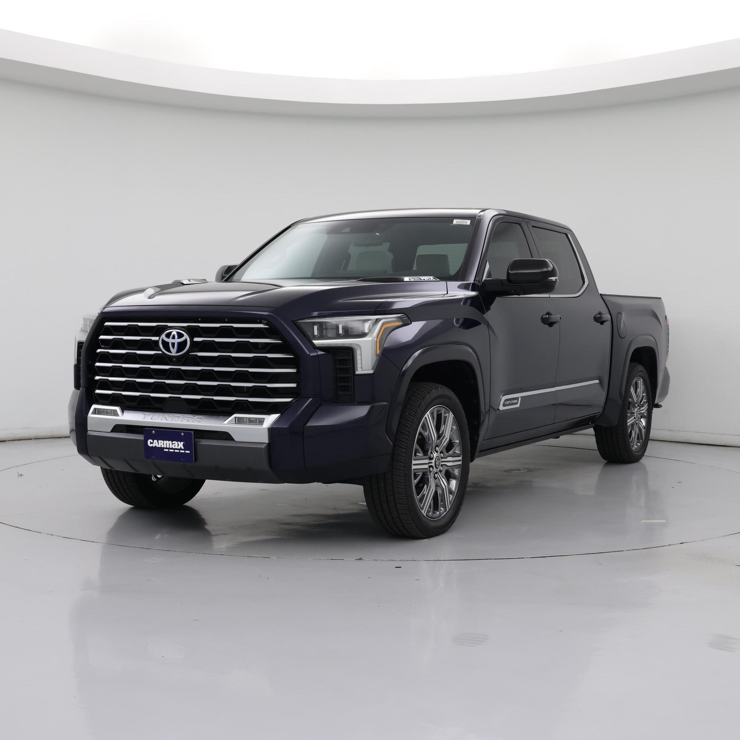 Thumbnail: 2022 Toyota Tundra - 4