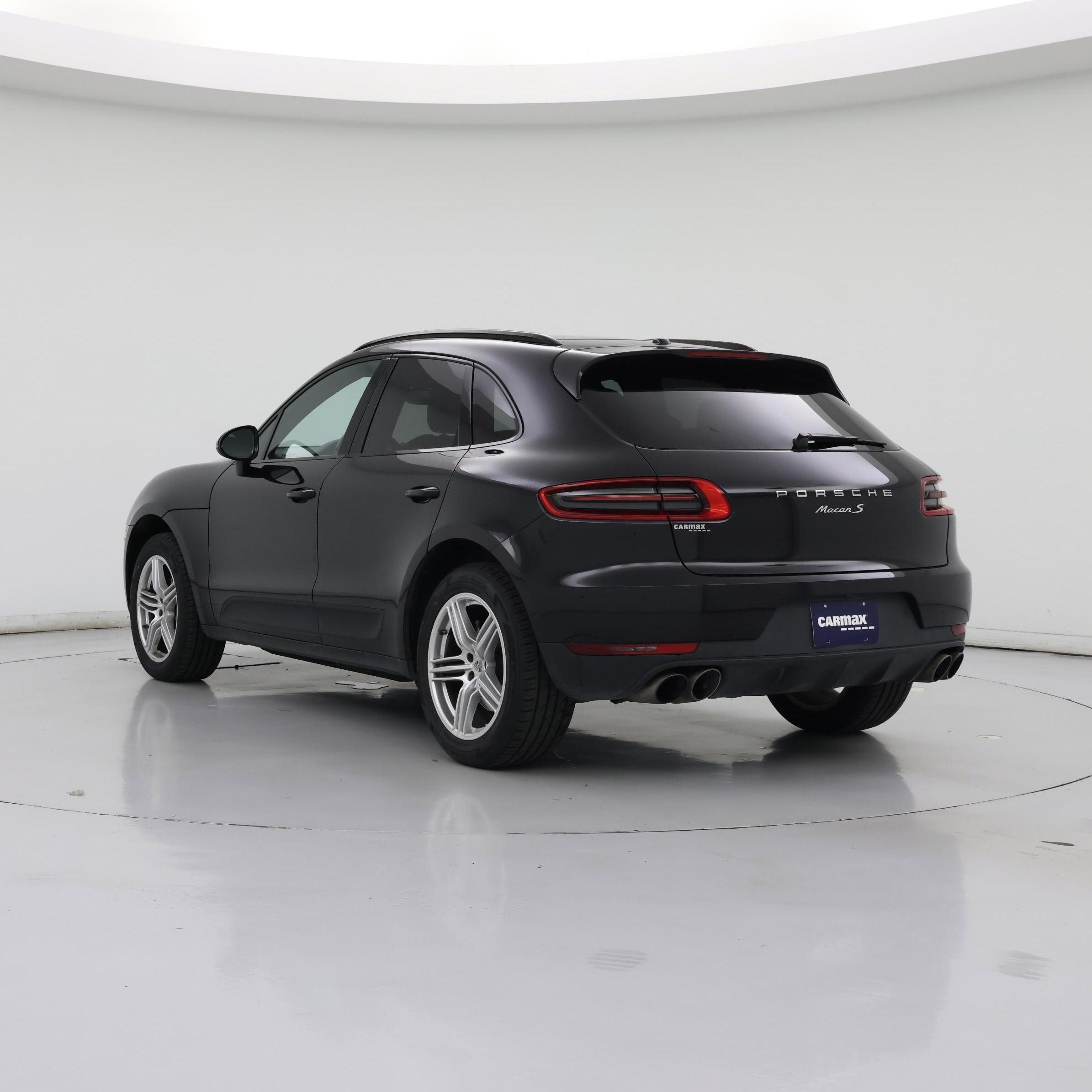 Thumbnail: 2018 Porsche Macan - 2