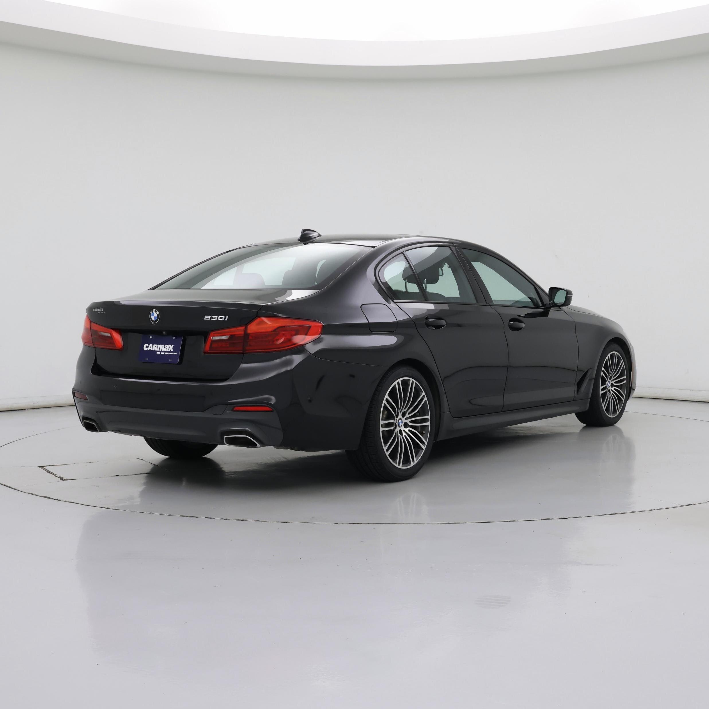 Thumbnail: 2019 BMW 5 Series - 8