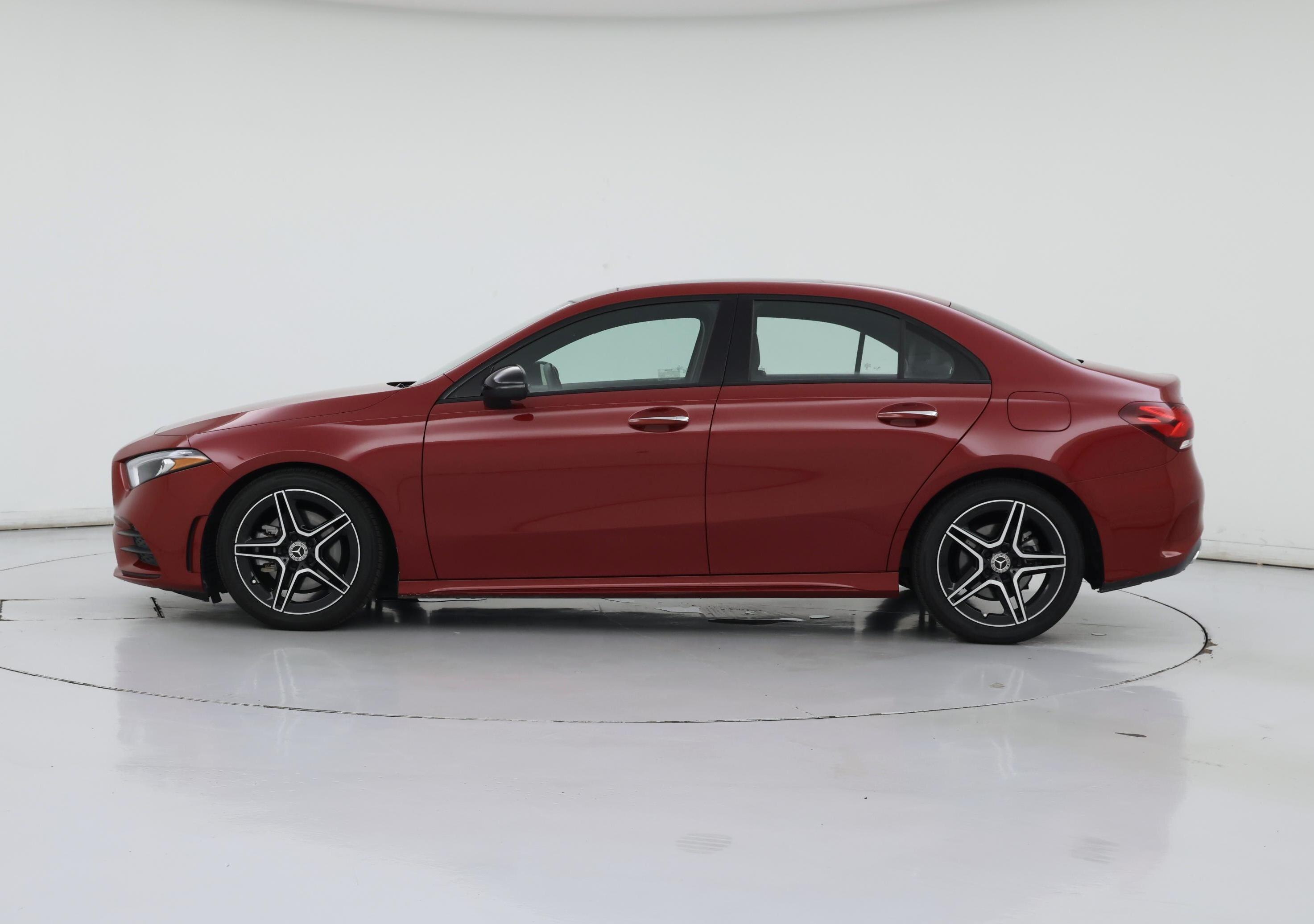 Thumbnail: 2022 Mercedes-Benz A-Class - 3
