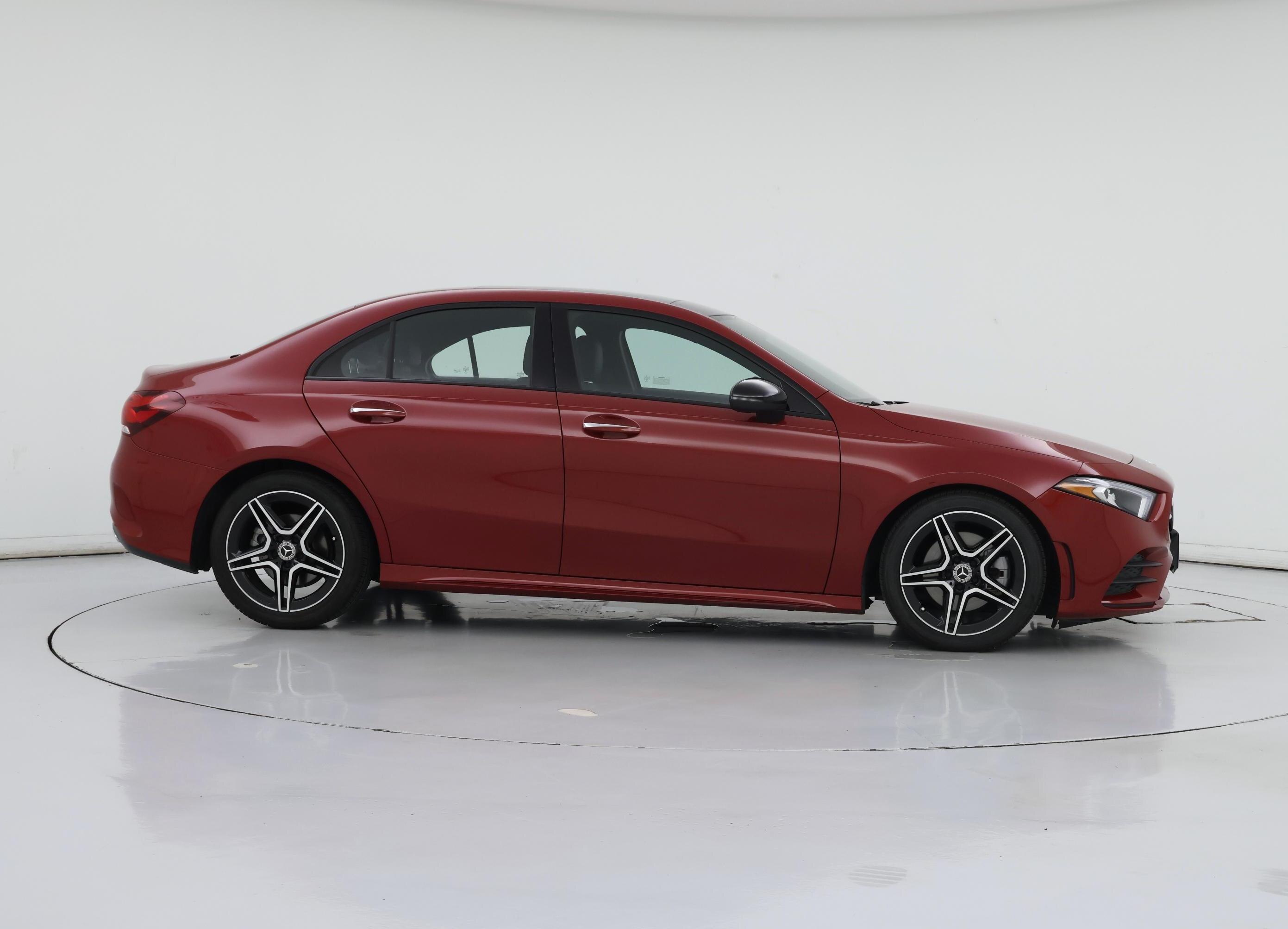 Thumbnail: 2022 Mercedes-Benz A-Class - 7