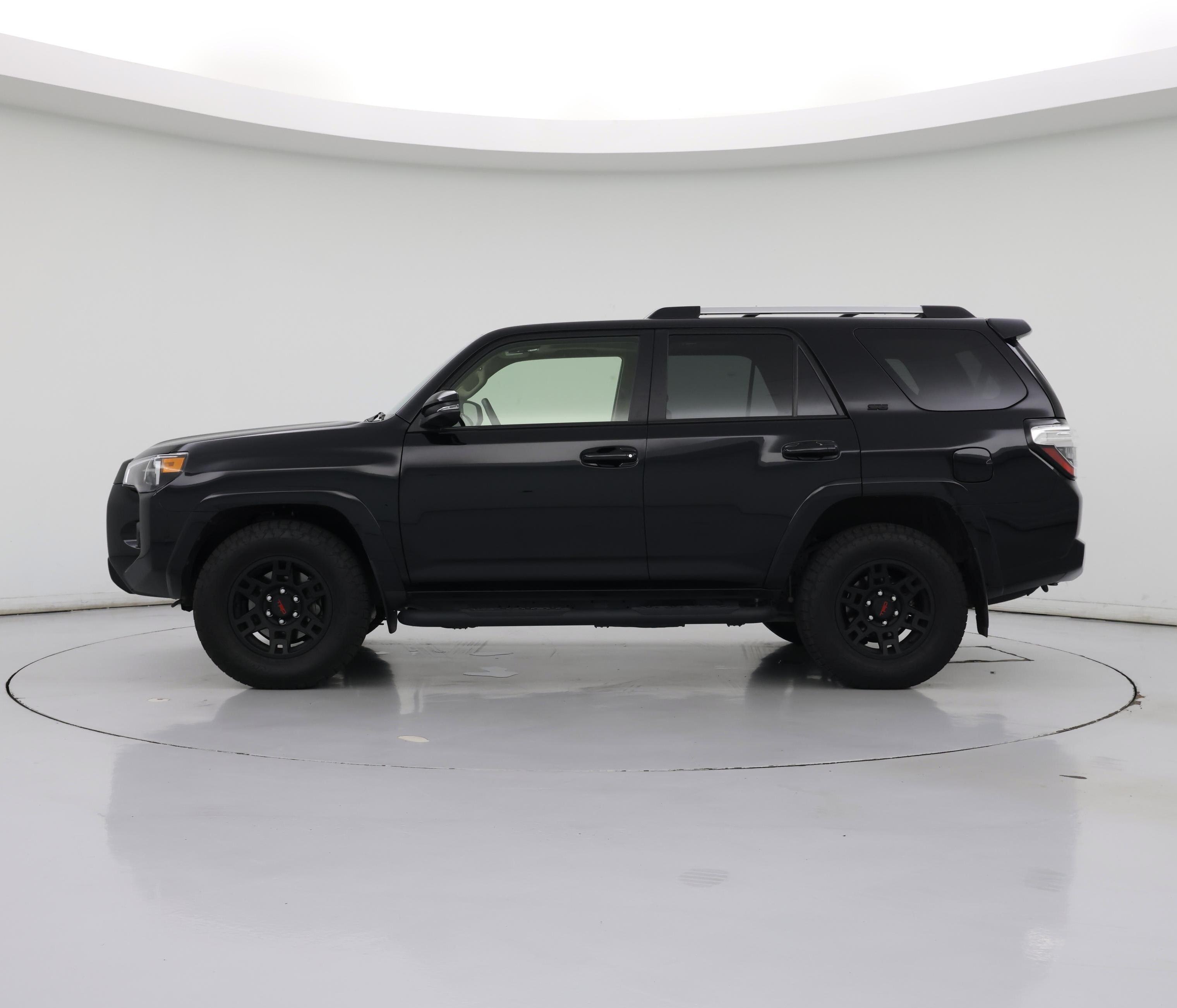 Thumbnail: 2023 Toyota 4Runner - 3