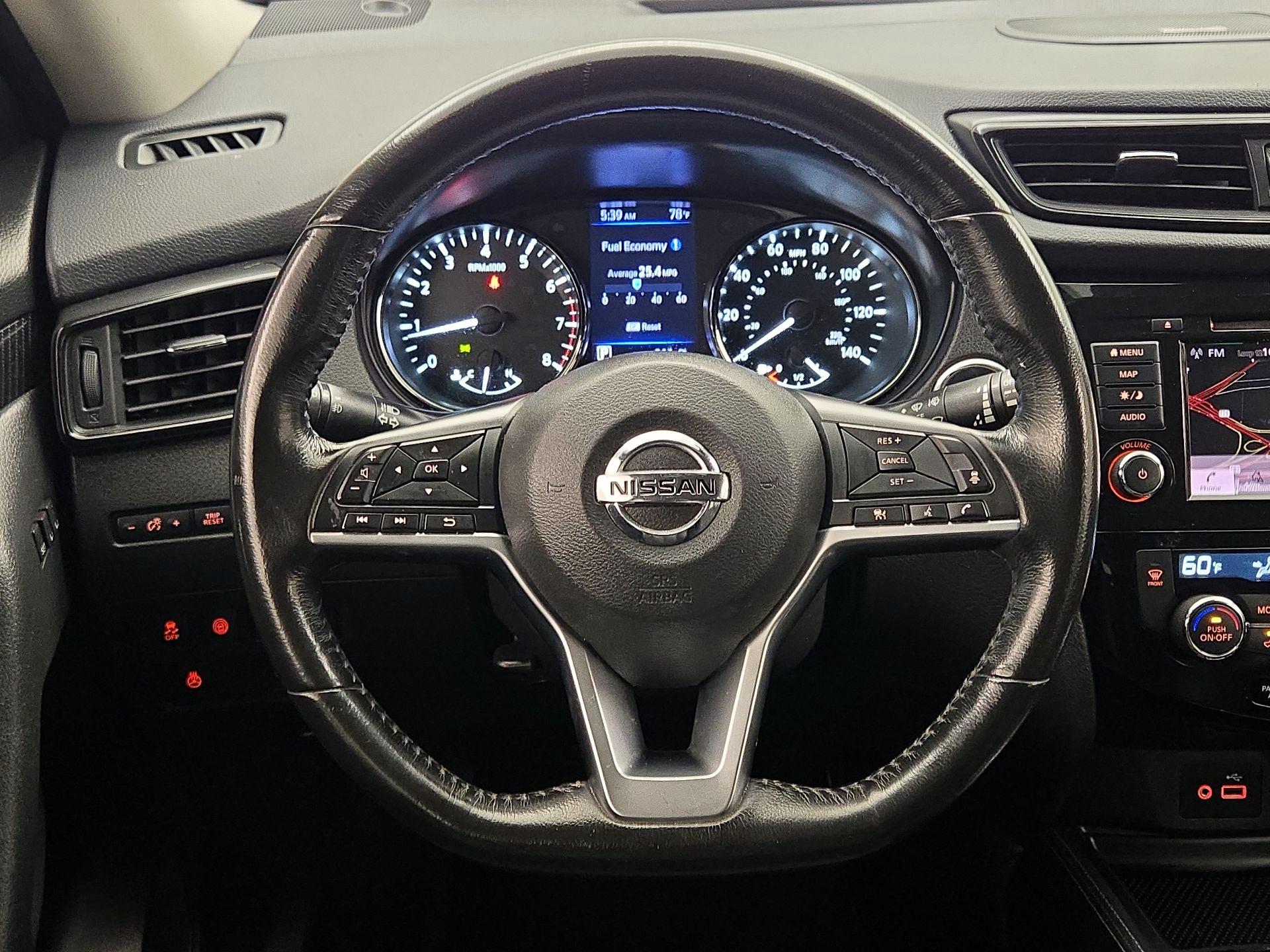 Thumbnail: 2018 Nissan Rogue - 10