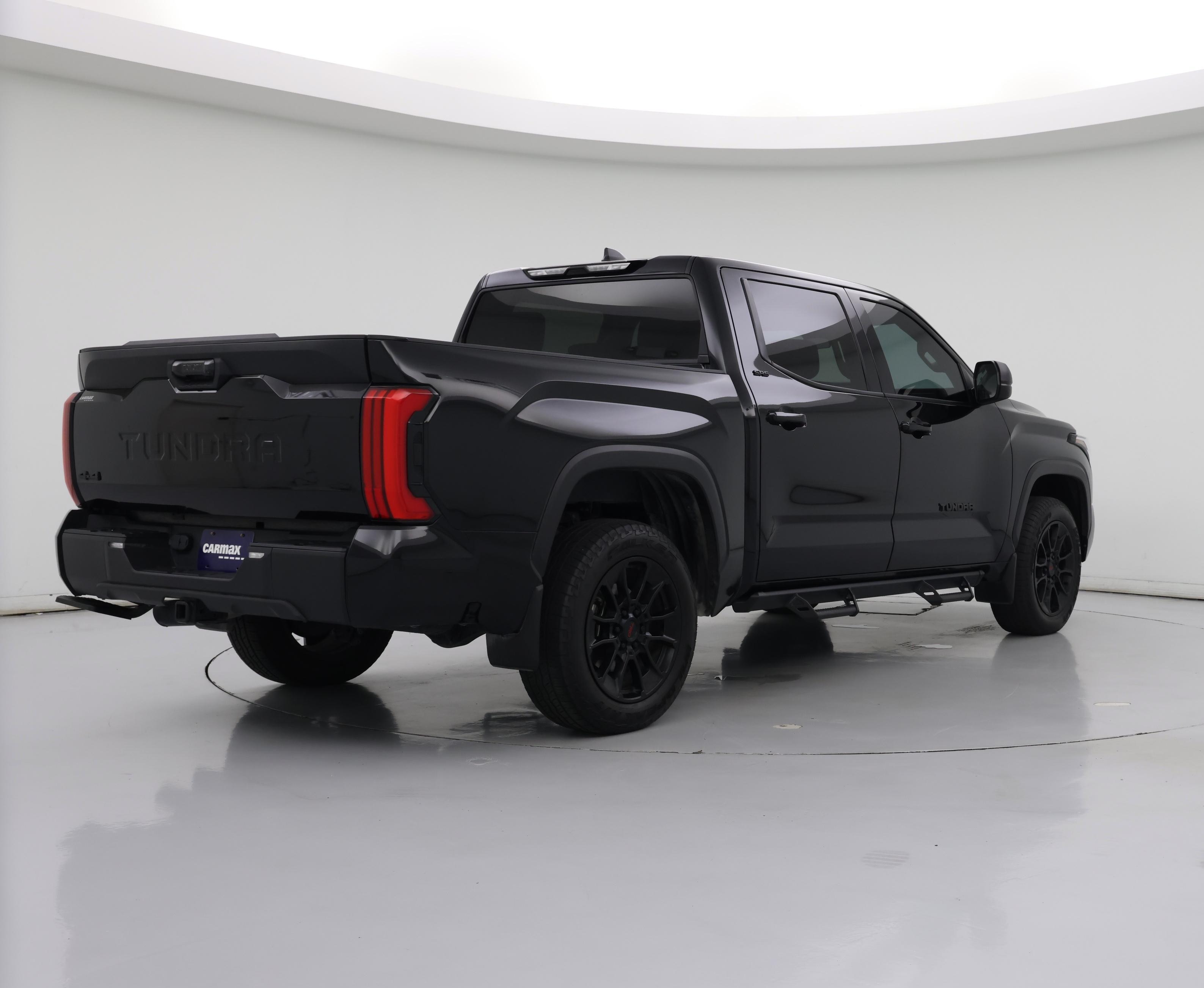 Thumbnail: 2024 Toyota Tundra - 8
