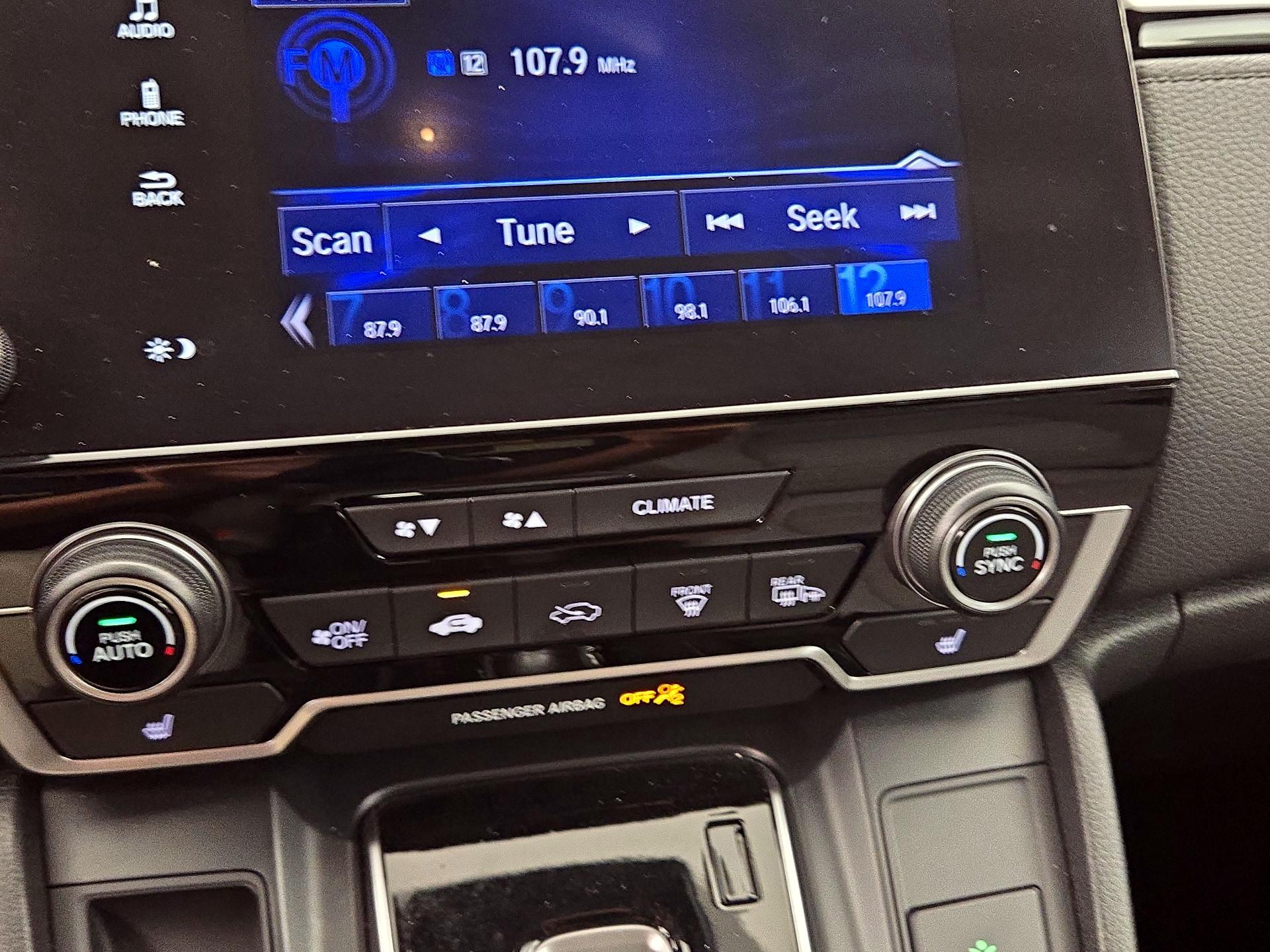 Thumbnail: 2017 Honda CR-V - 16