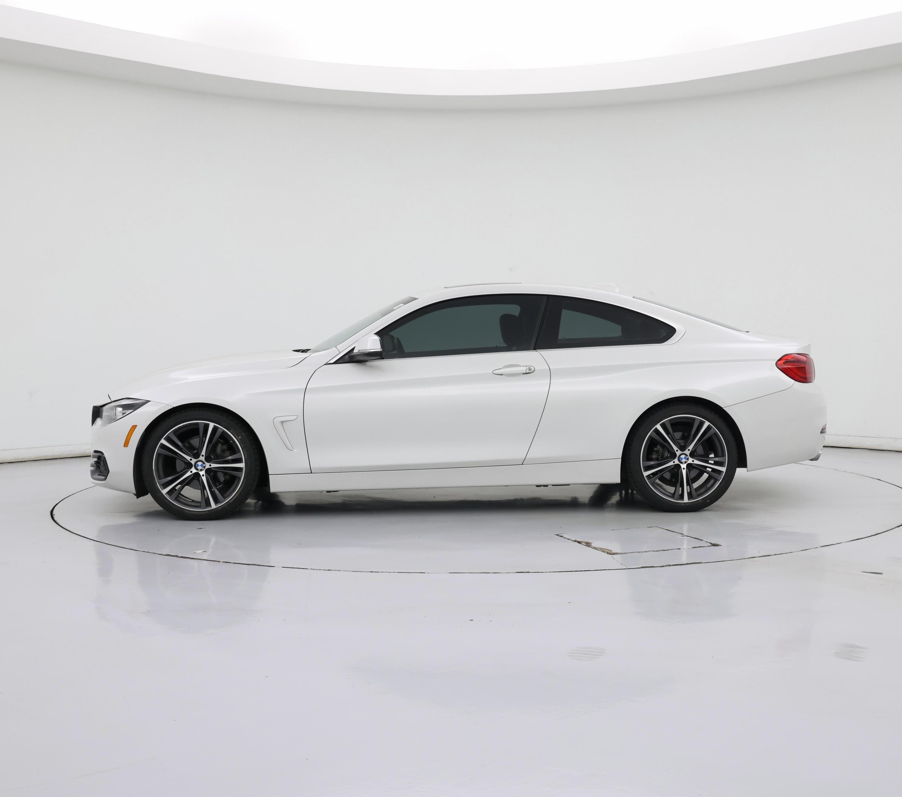 Thumbnail: 2019 BMW 4 Series - 3