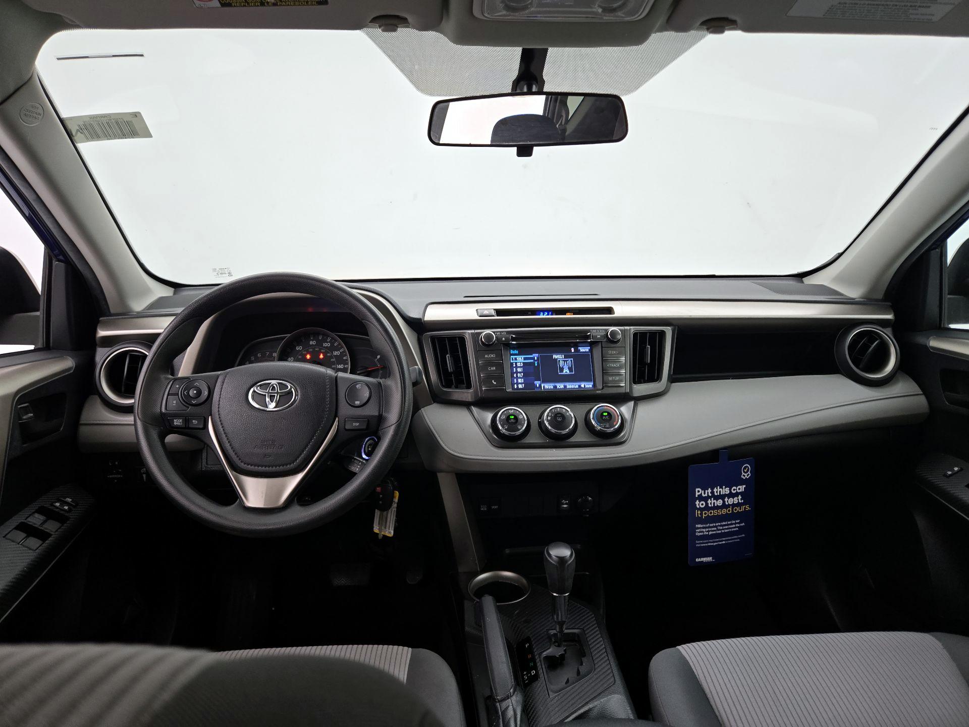 Thumbnail: 2014 Toyota RAV4 - 9
