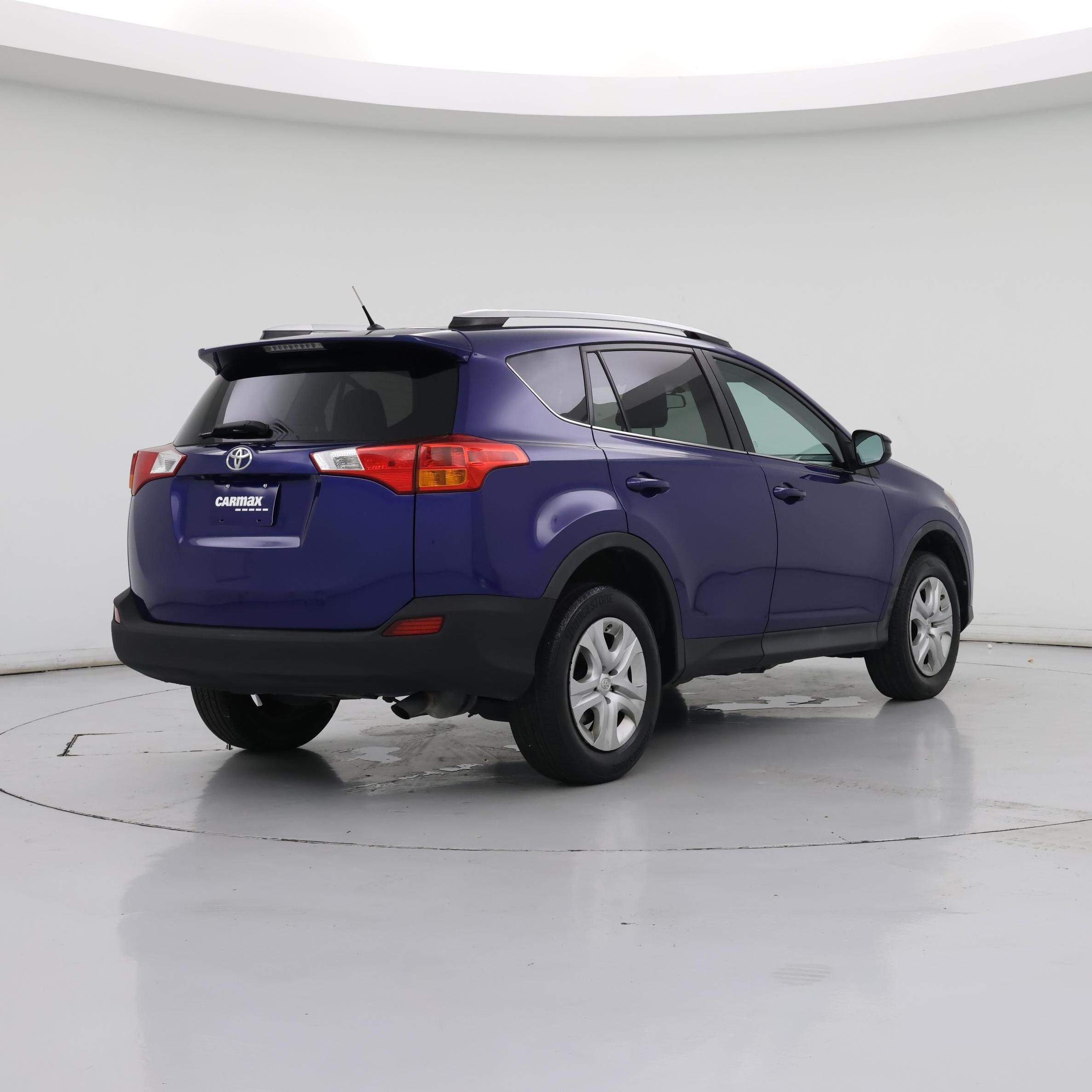 Thumbnail: 2014 Toyota RAV4 - 8