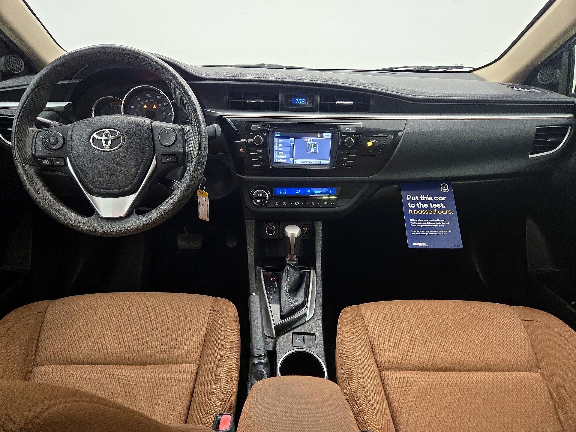 Thumbnail: 2014 Toyota Corolla - 9