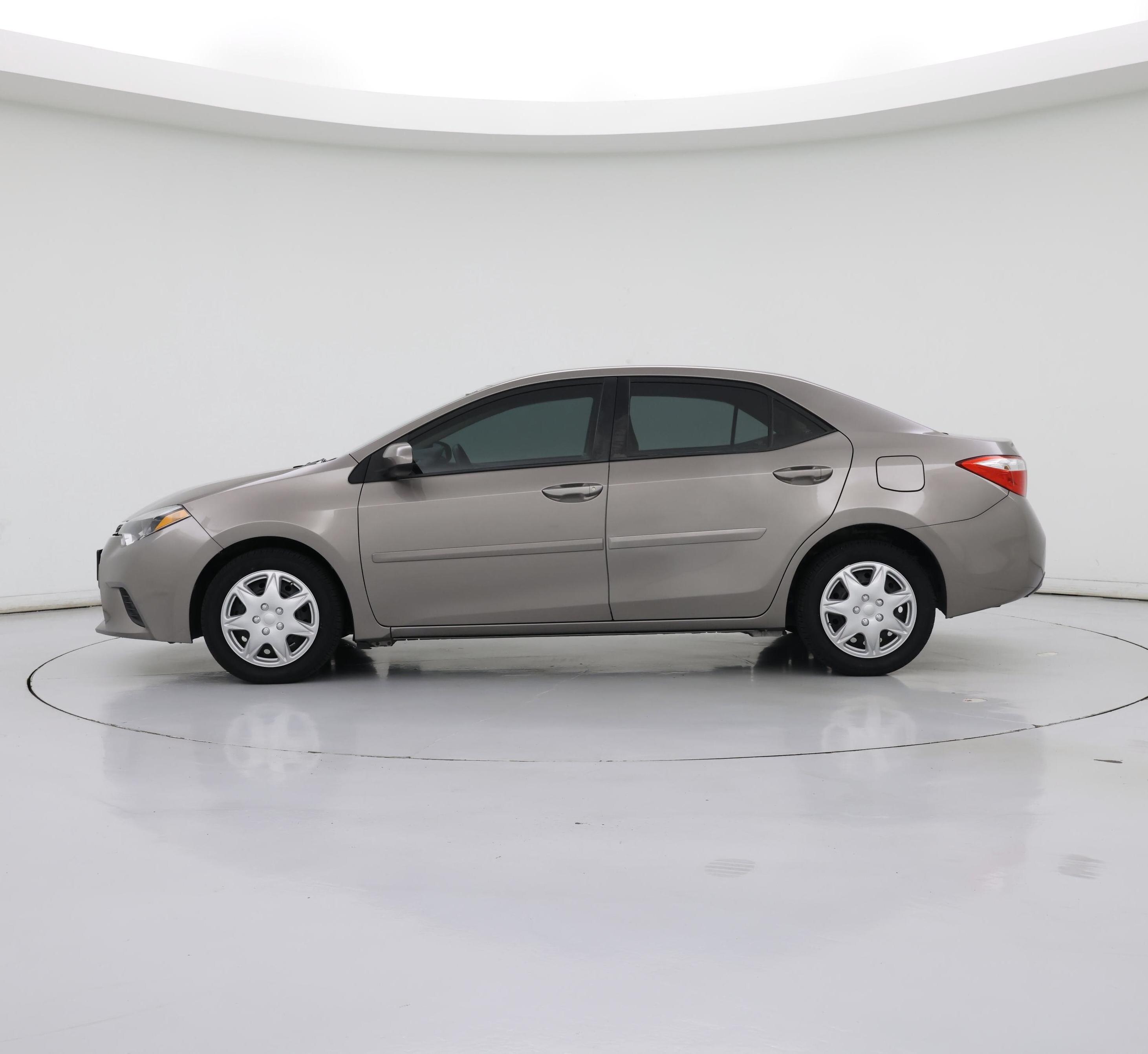 Thumbnail: 2014 Toyota Corolla - 3