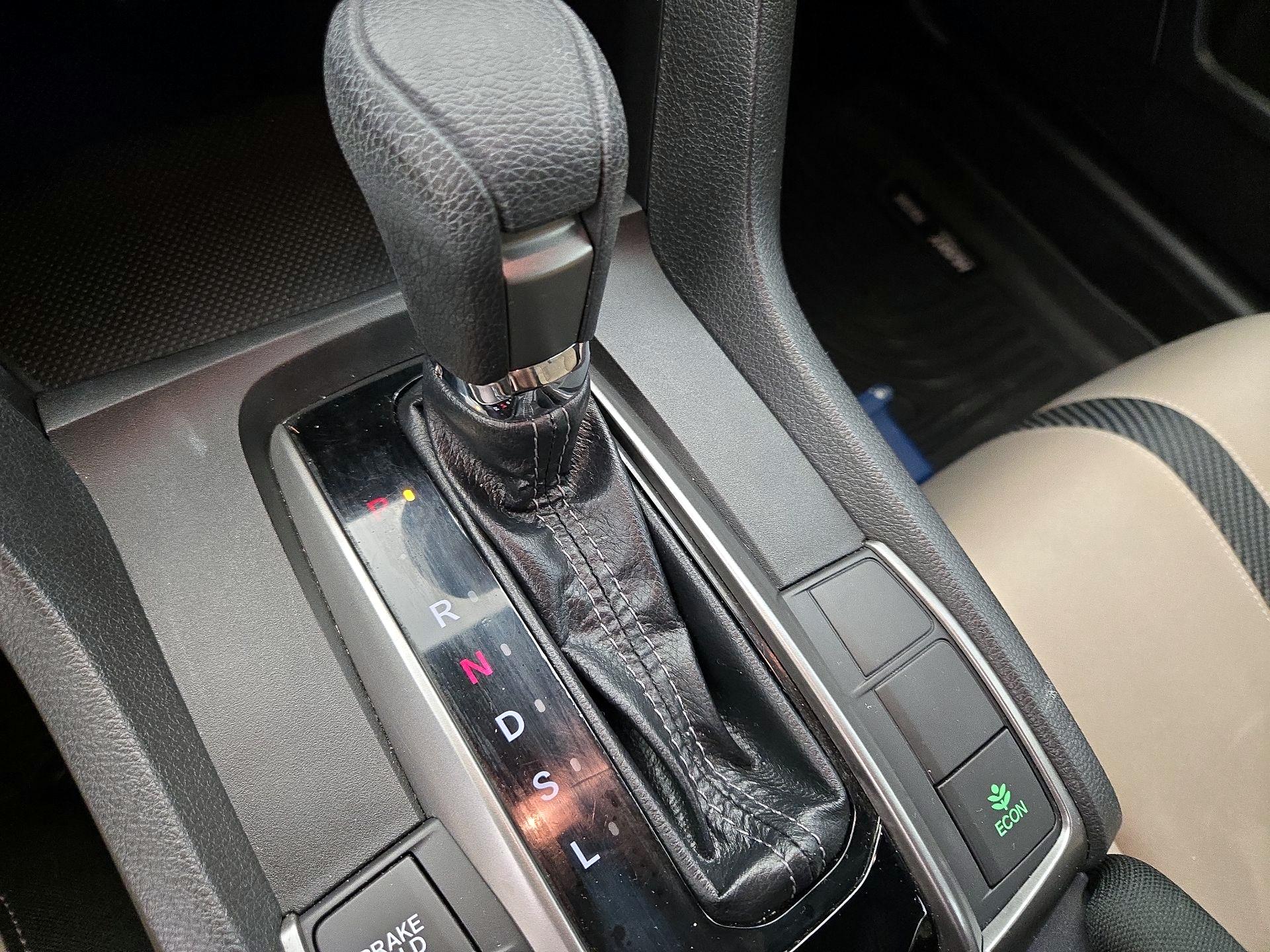 Thumbnail: 2019 Honda Civic - 17