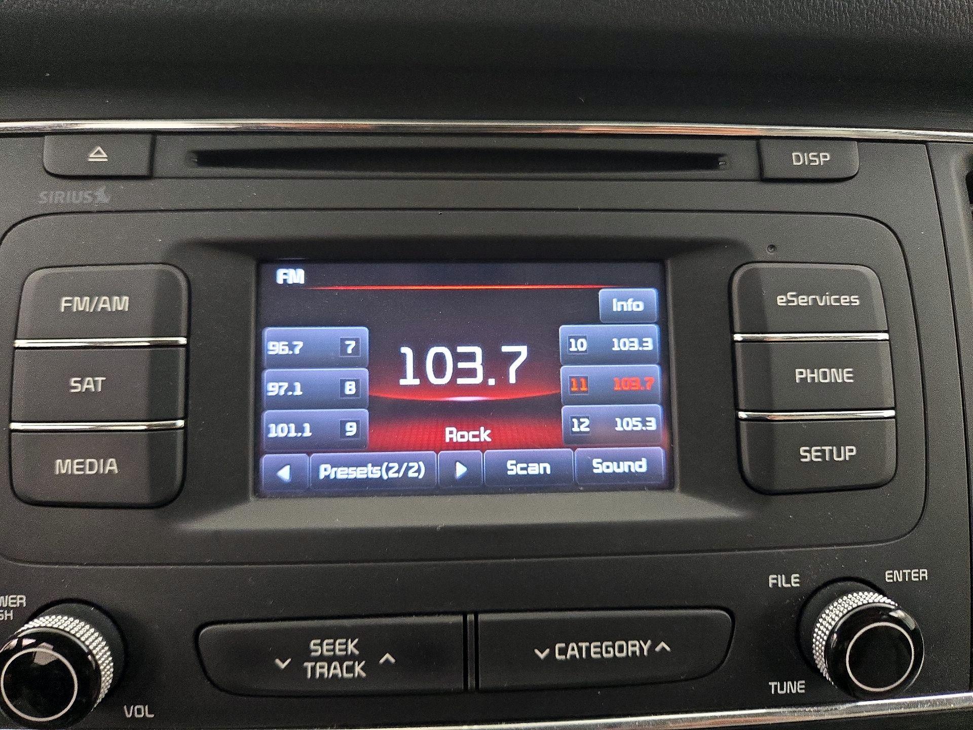 Thumbnail: 2016 Kia Sedona - 15