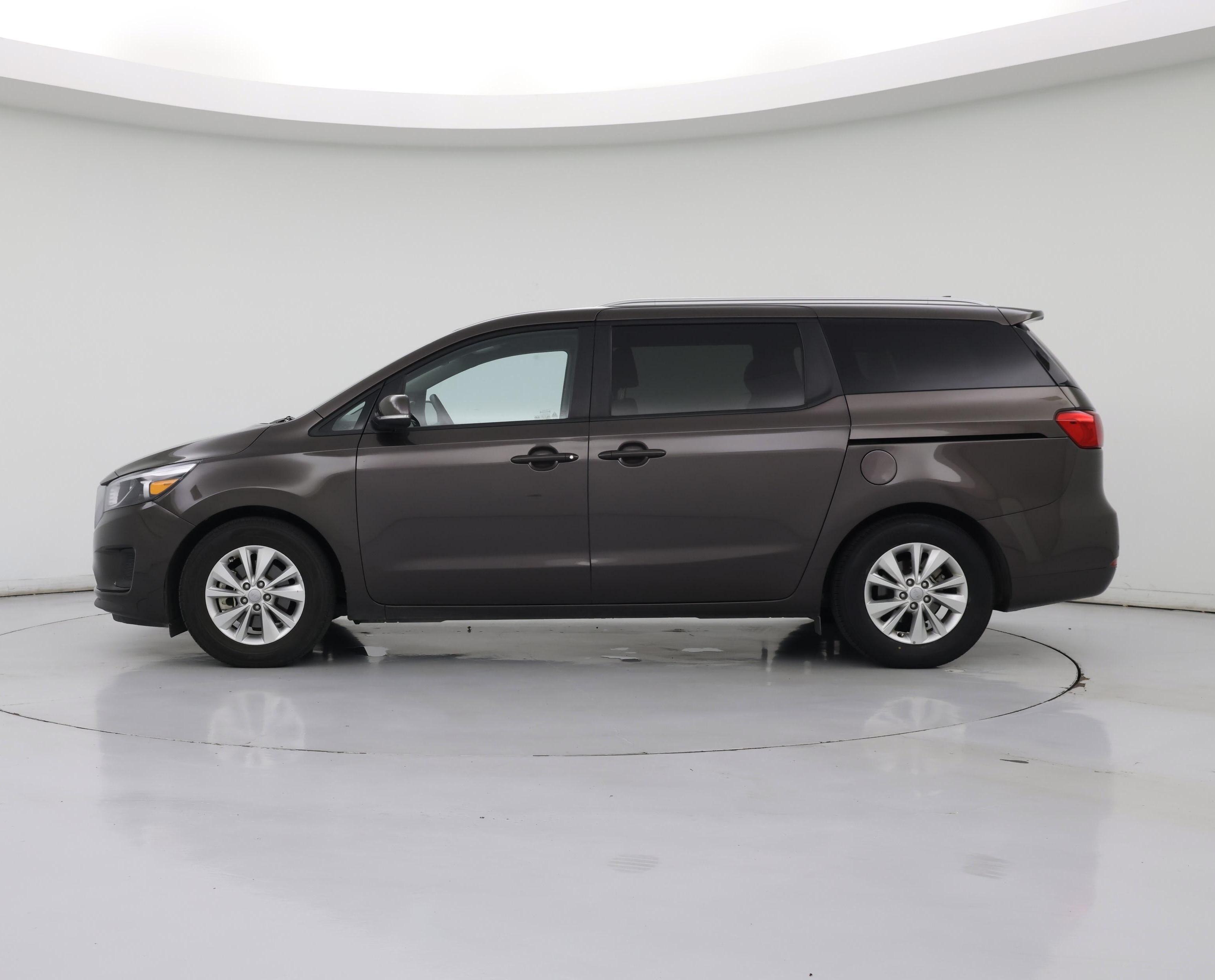 Thumbnail: 2016 Kia Sedona - 3
