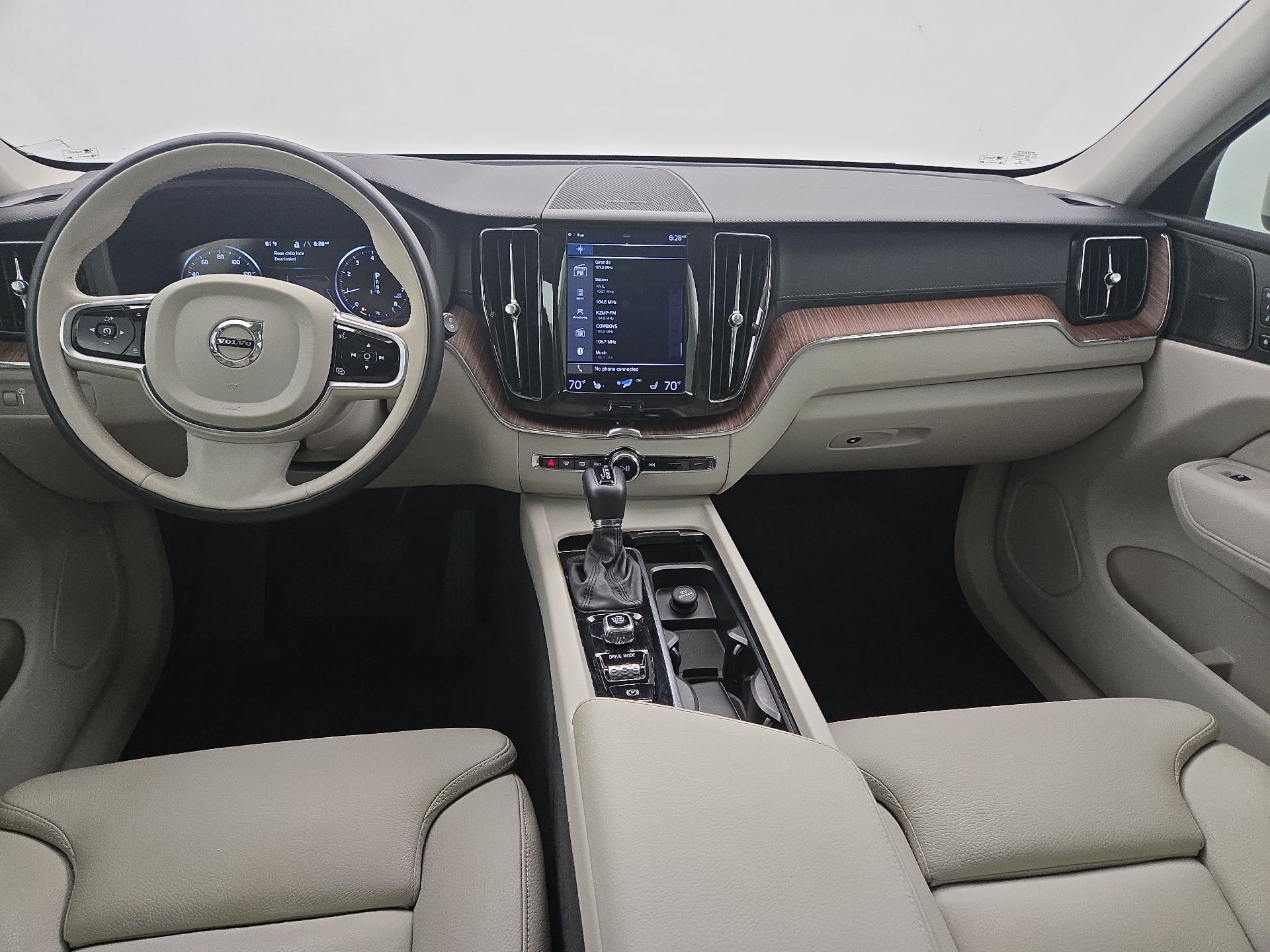 Thumbnail: 2020 Volvo XC60 - 9