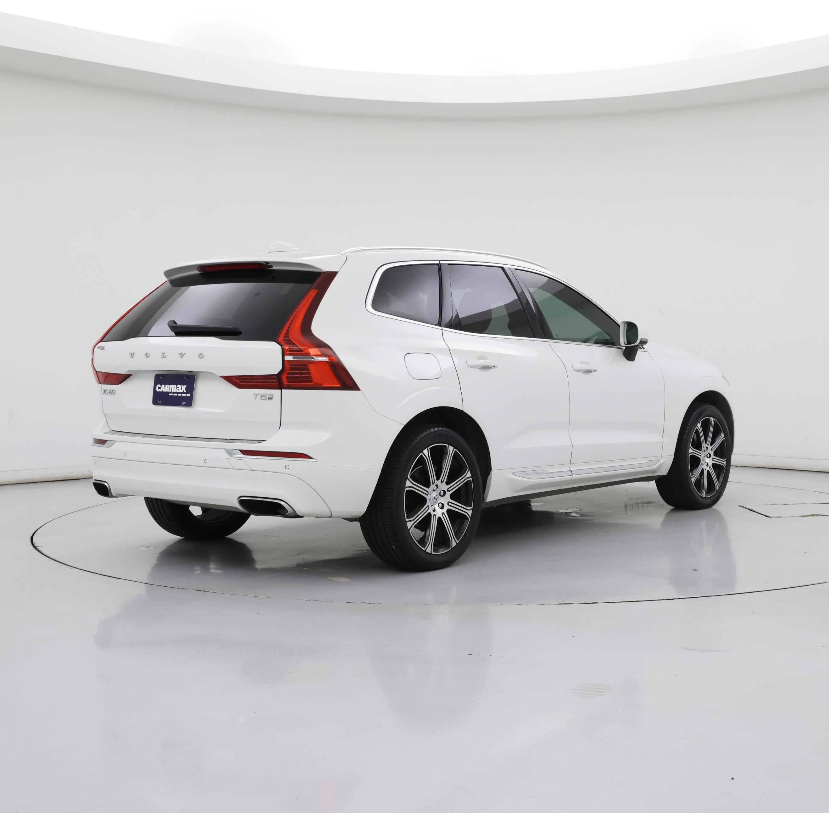 Thumbnail: 2020 Volvo XC60 - 8