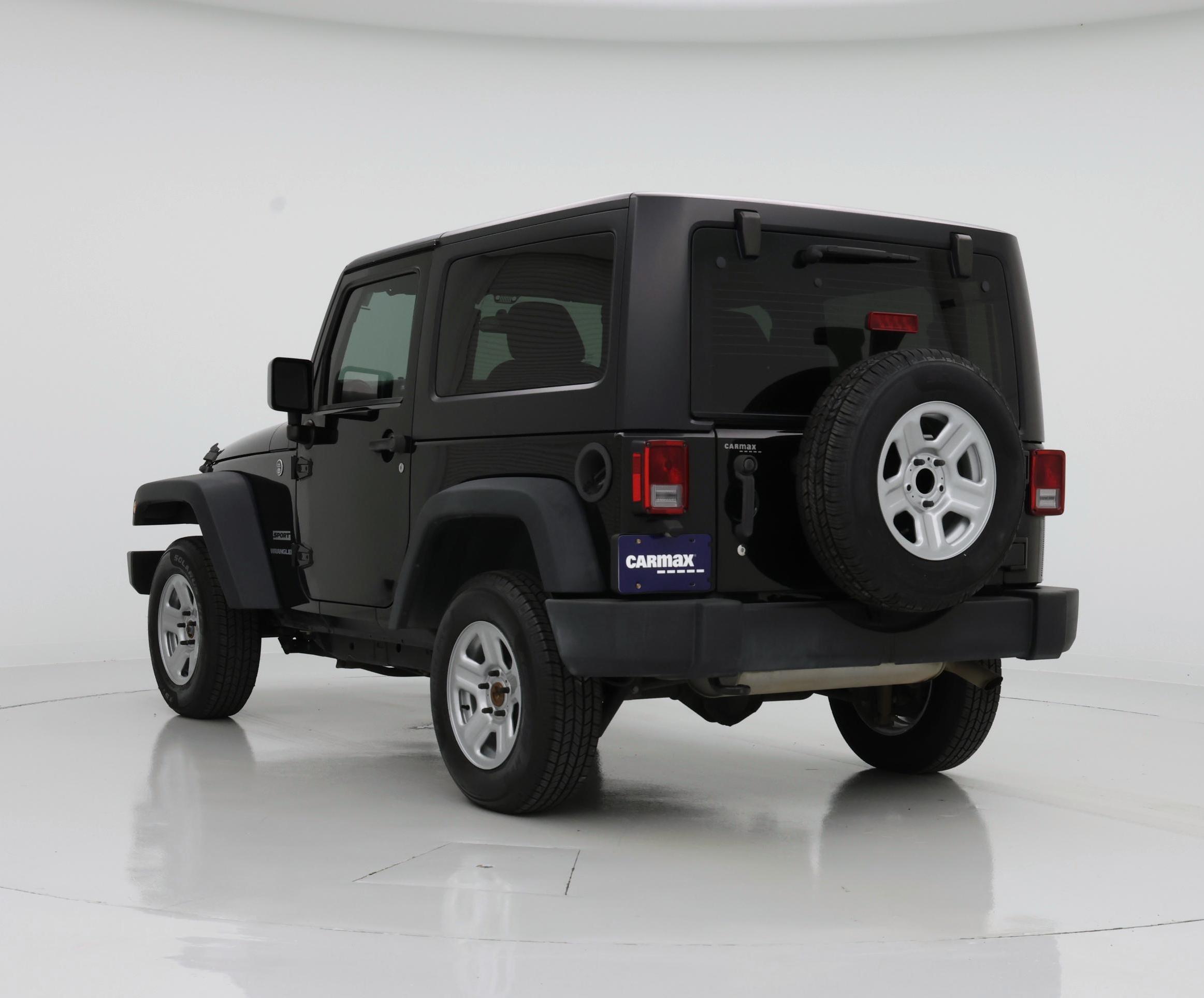 Thumbnail: 2016 Jeep Wrangler - 2