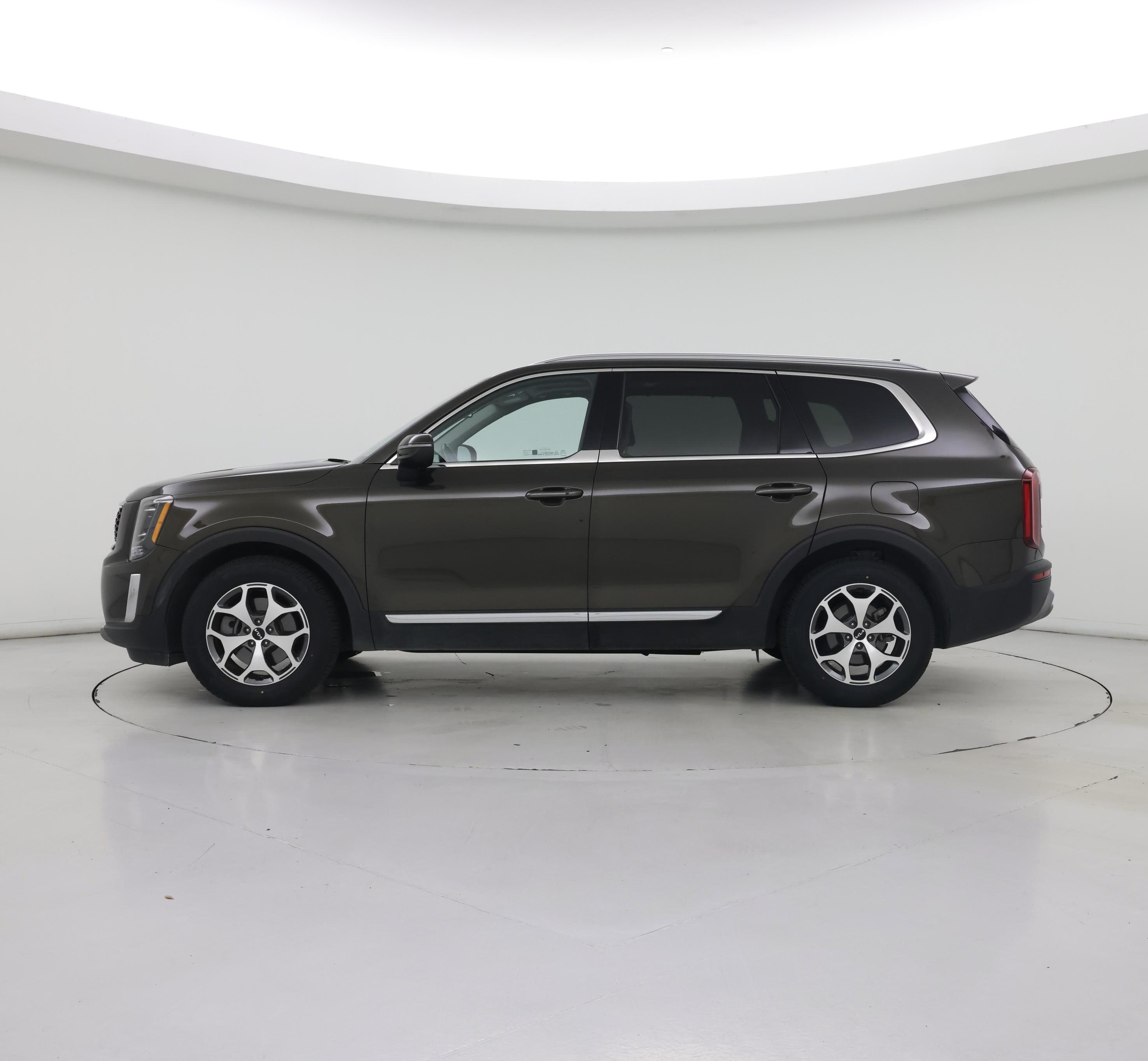Thumbnail: 2022 Kia Telluride - 3