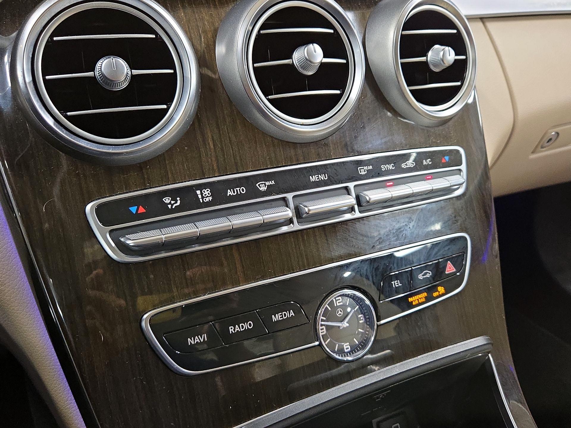 Thumbnail: 2019 Mercedes-Benz C-Class - 17