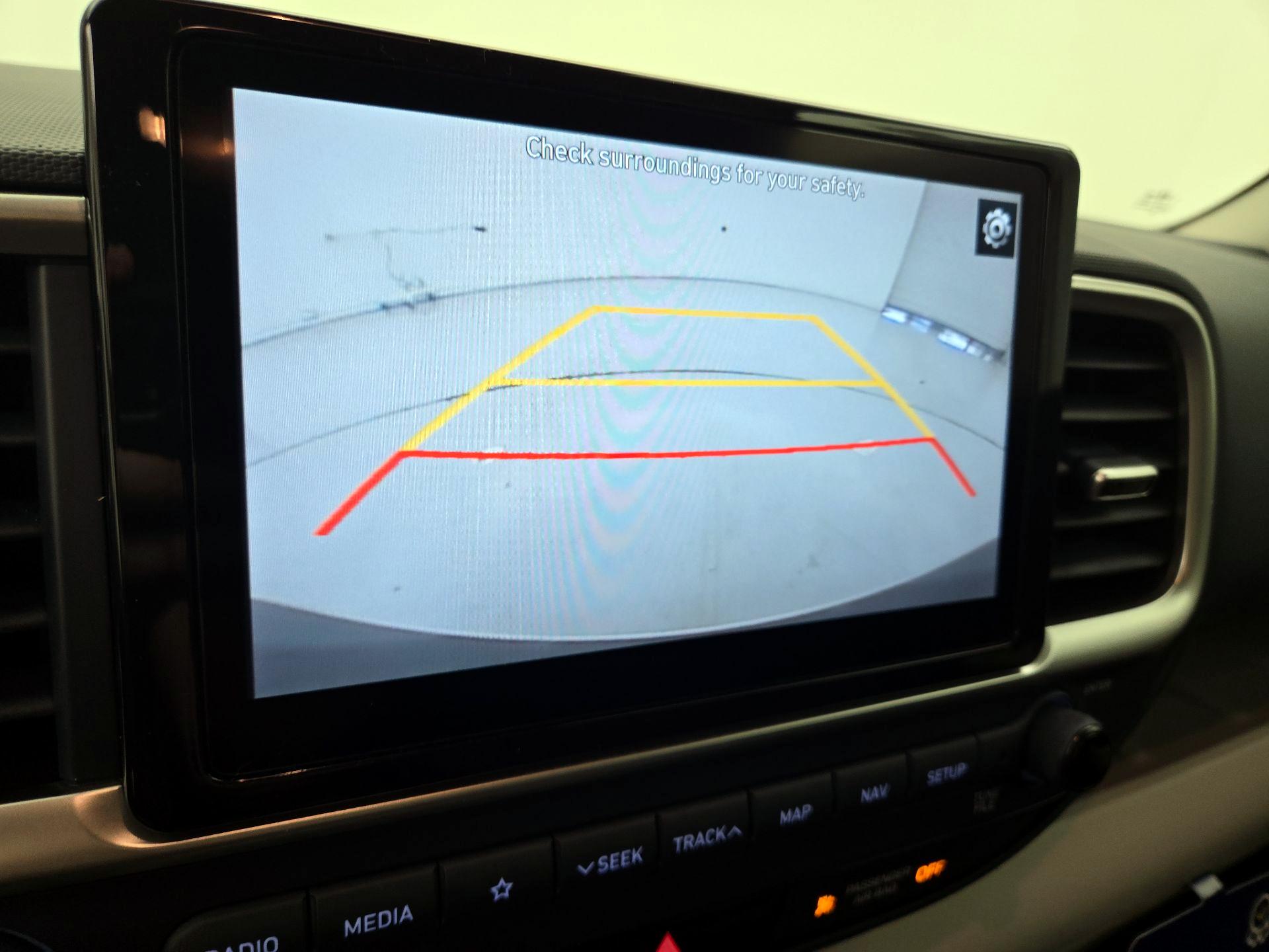 Thumbnail: 2021 Hyundai Venue - 15