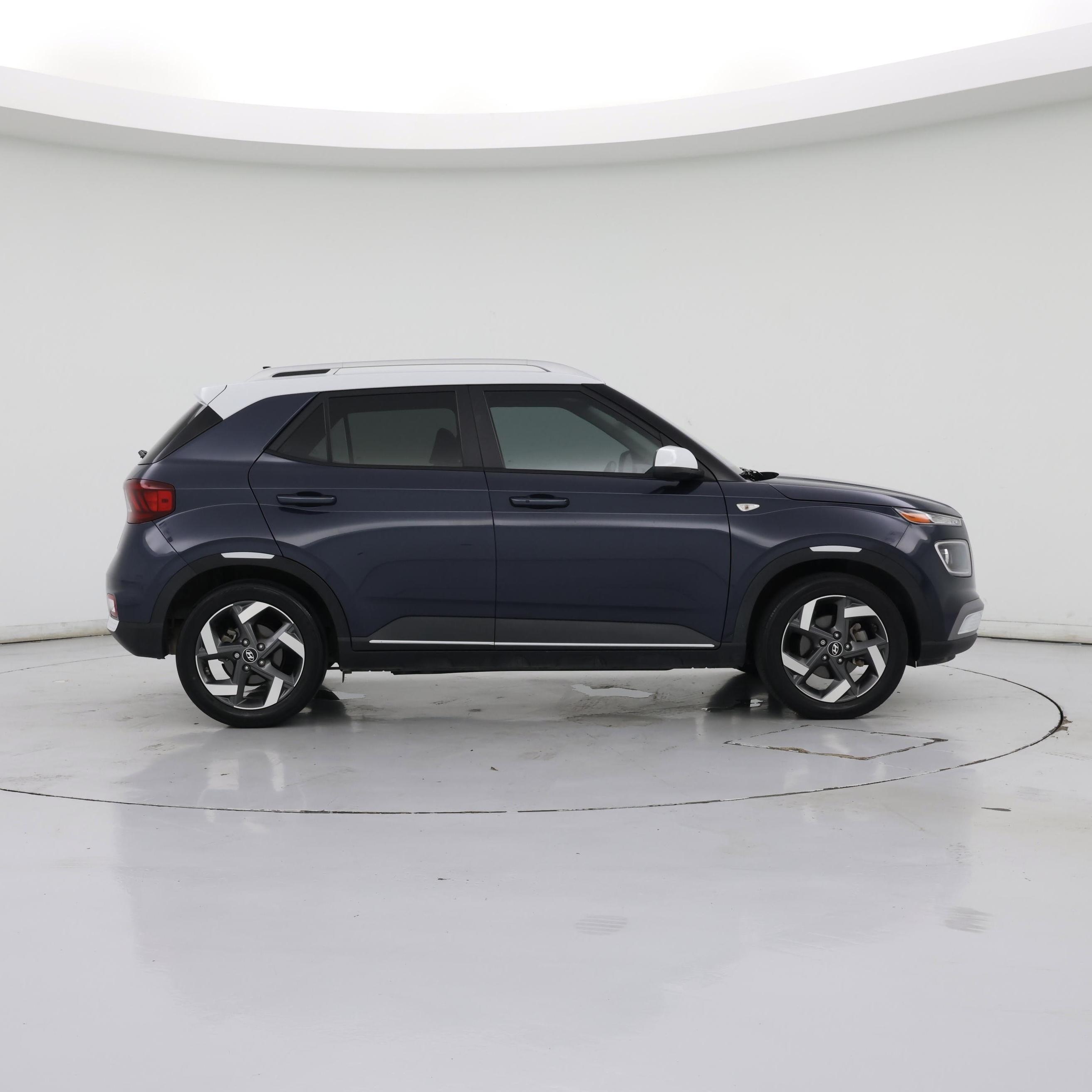 Thumbnail: 2021 Hyundai Venue - 7