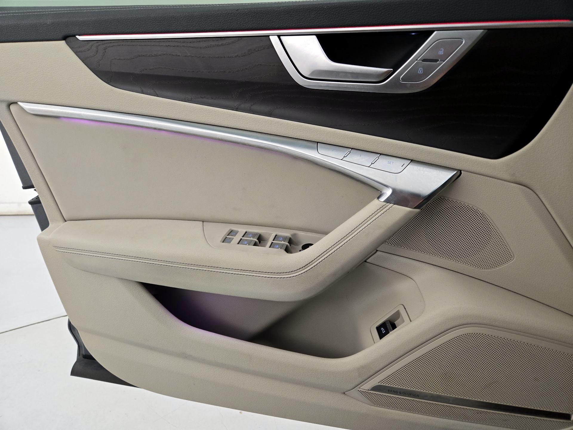 Thumbnail: 2020 Audi A6 - 12