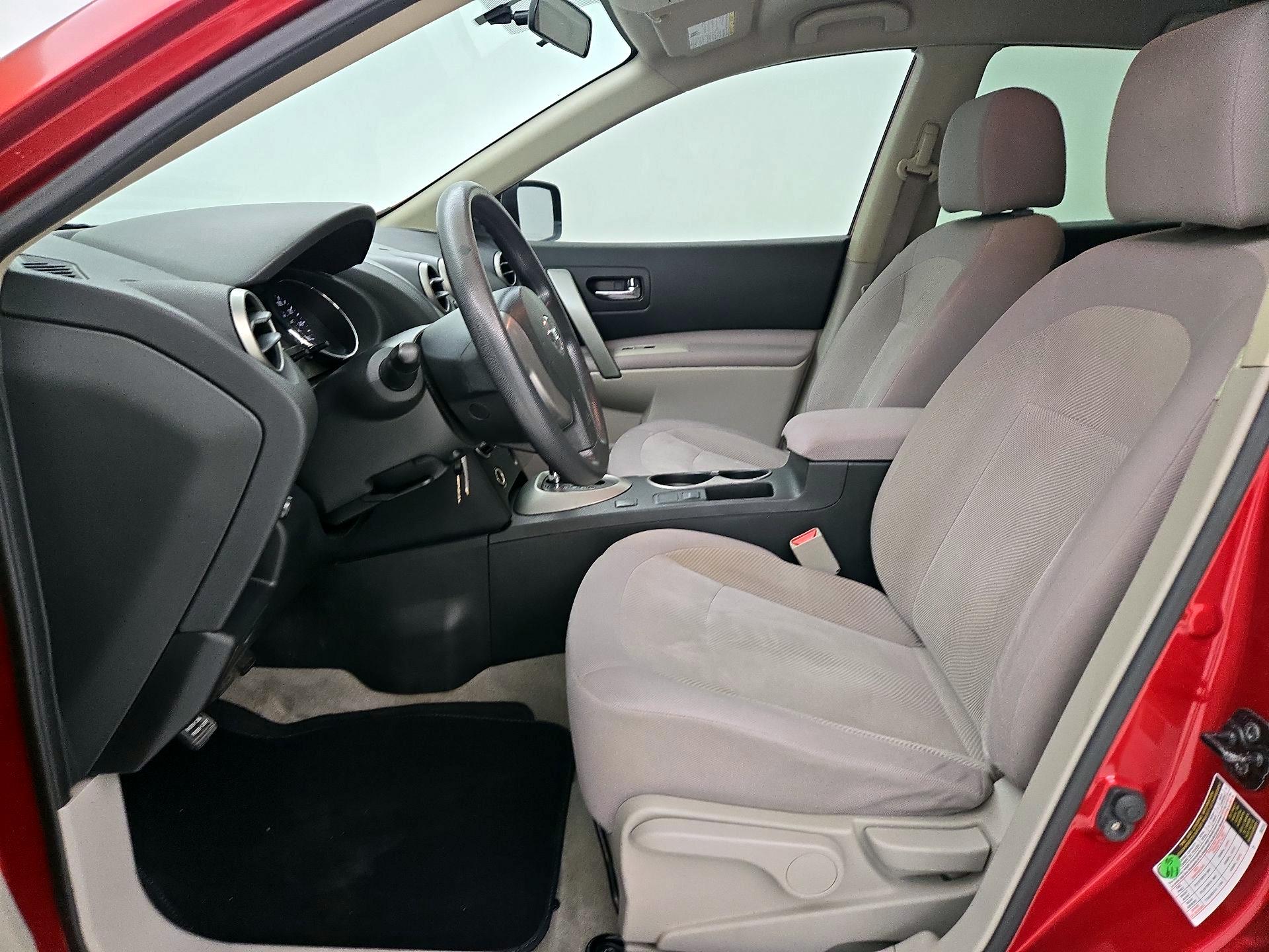 Thumbnail: 2013 Nissan Rogue - 11