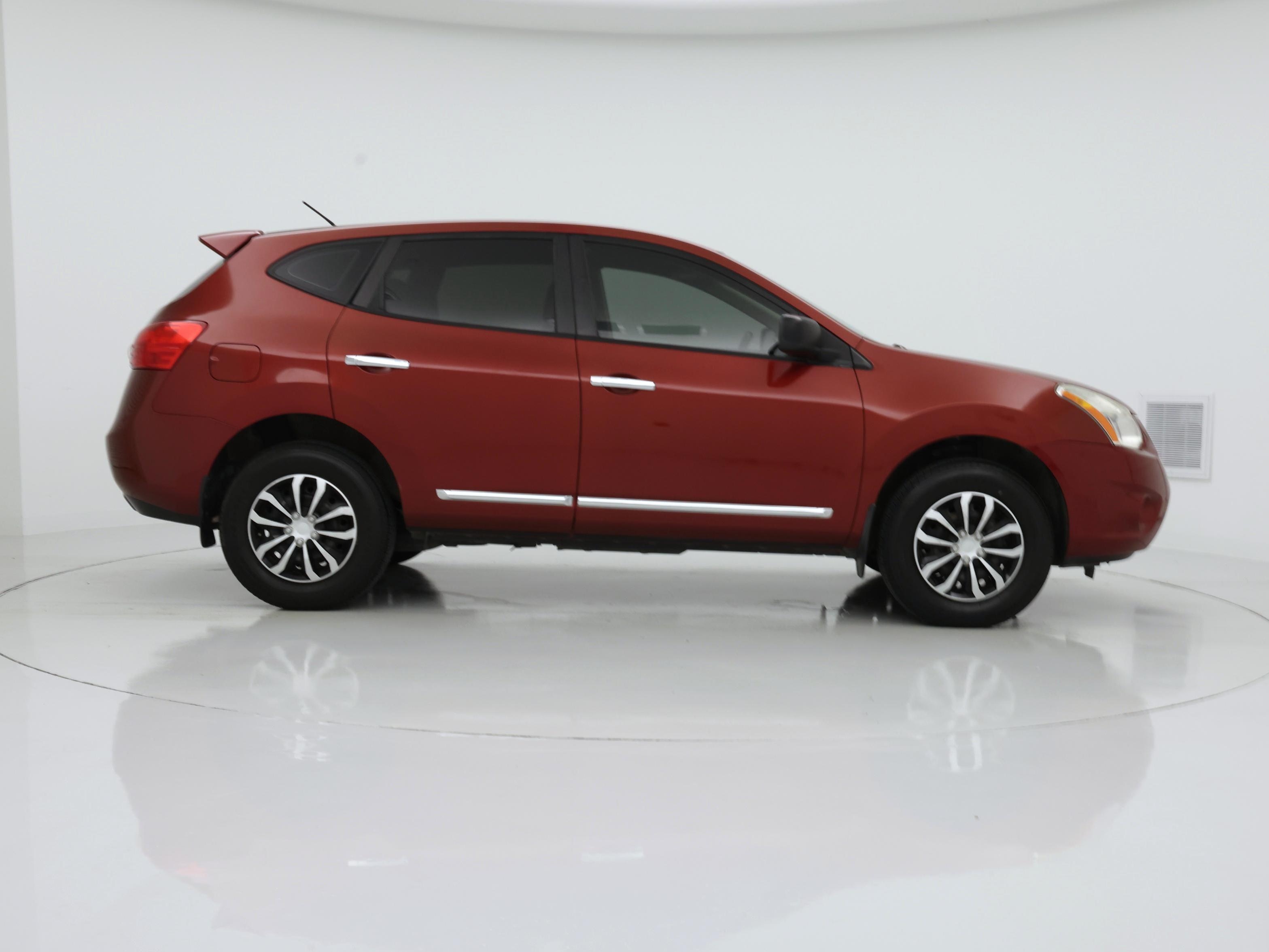 Thumbnail: 2013 Nissan Rogue - 7