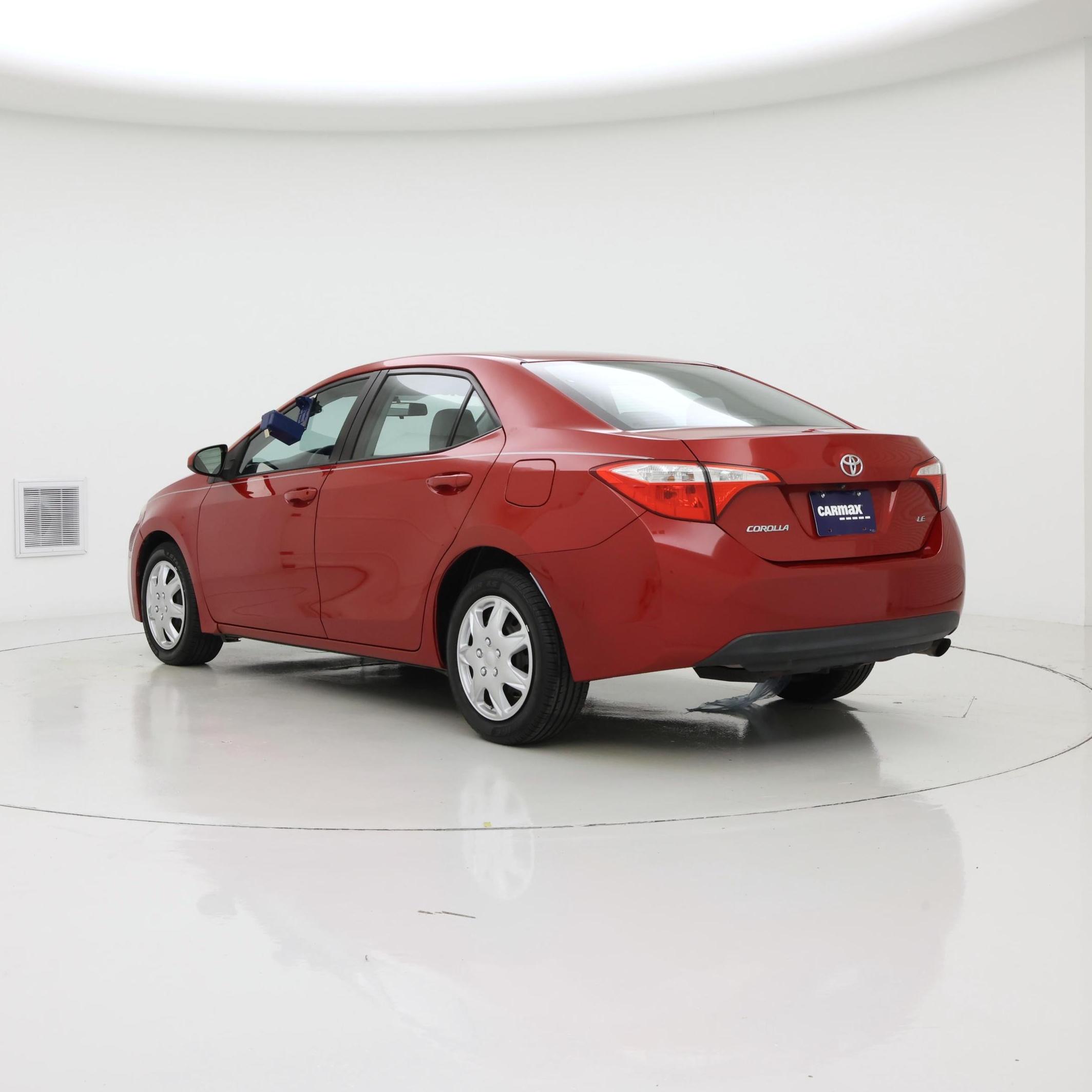 Thumbnail: 2015 Toyota Corolla - 2