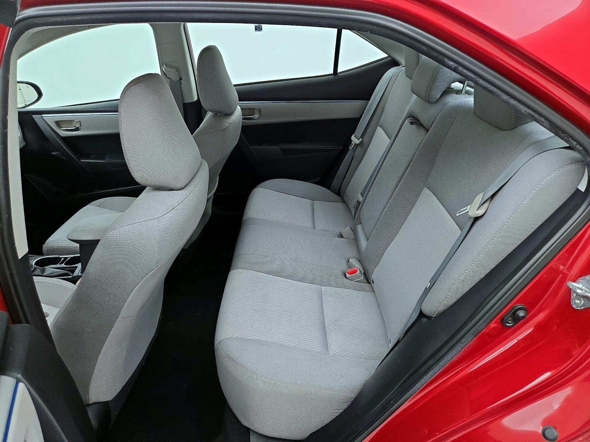 Thumbnail: 2015 Toyota Corolla - 19
