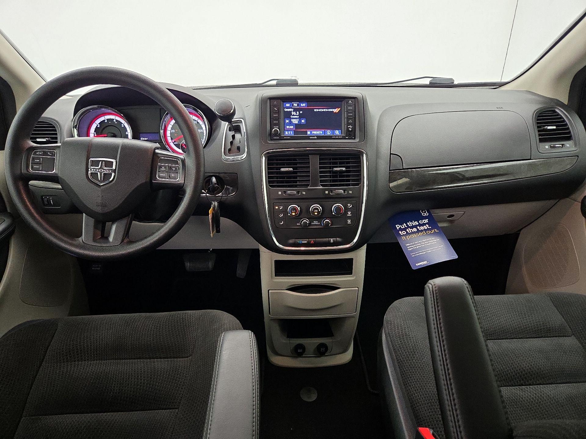 Thumbnail: 2019 Dodge Grand Caravan - 9