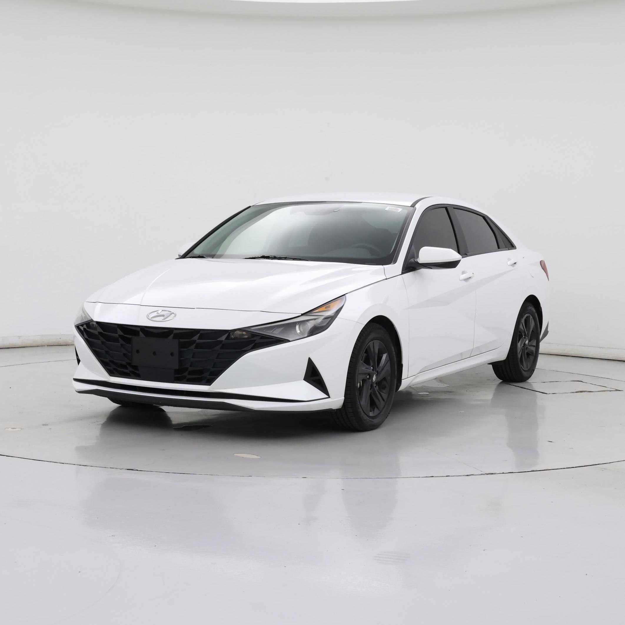 Thumbnail: 2022 Hyundai Elantra - 4