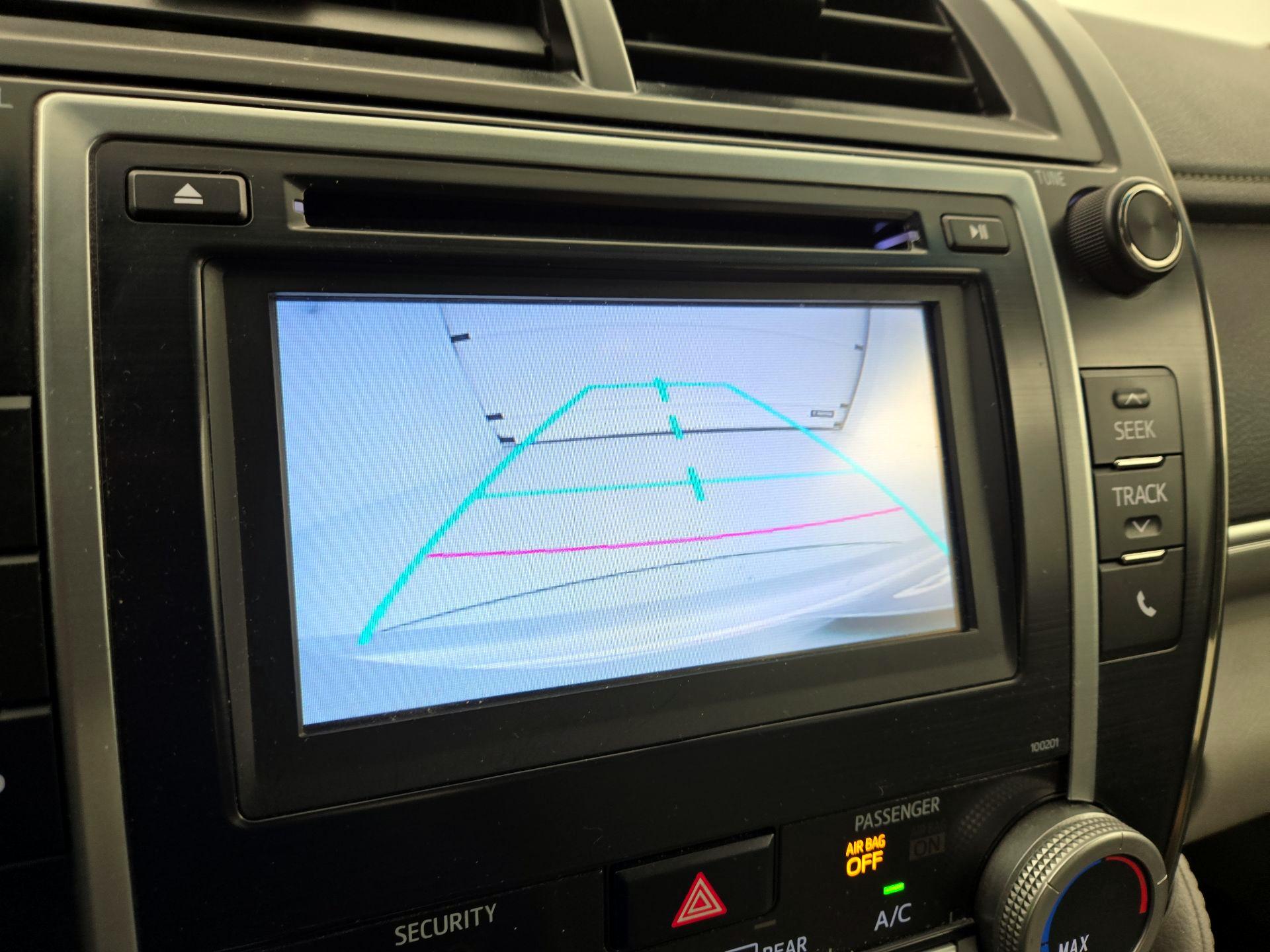Thumbnail: 2014 Toyota Camry - 14