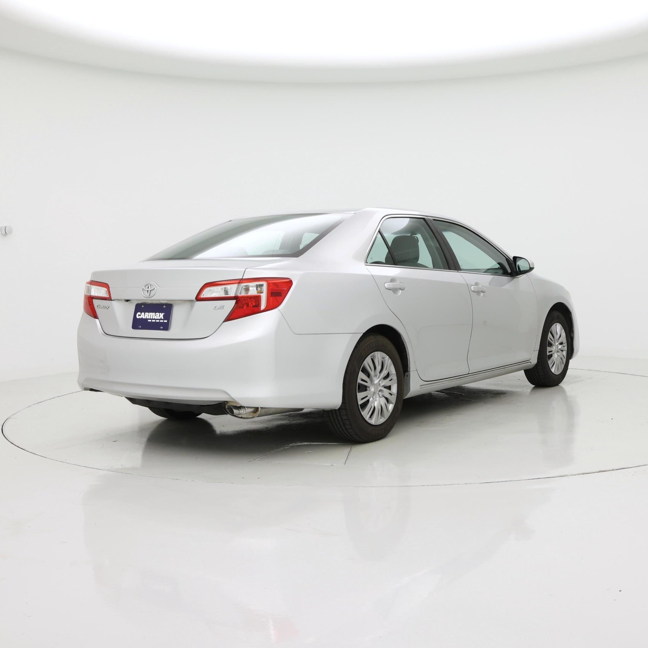 Thumbnail: 2014 Toyota Camry - 8