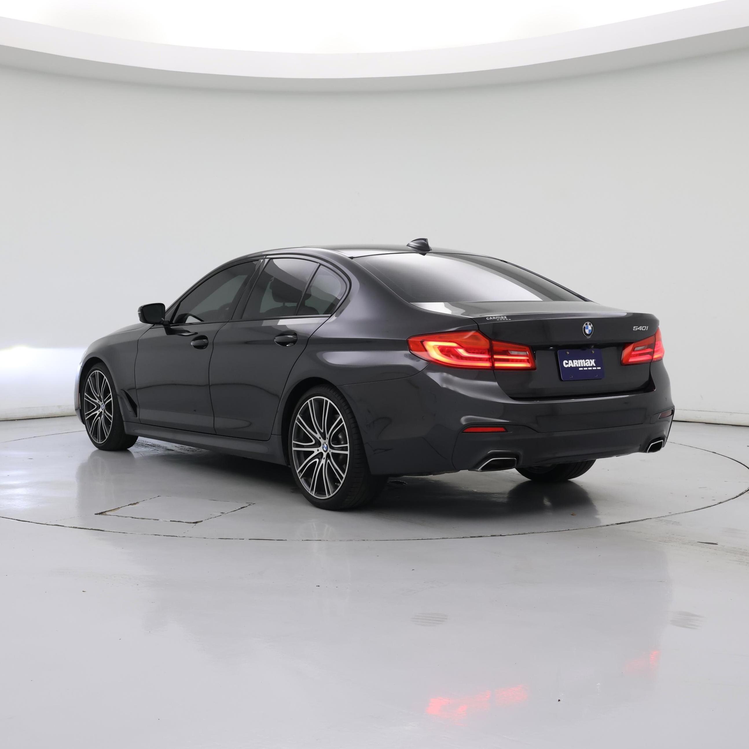 Thumbnail: 2019 BMW 5 Series - 2