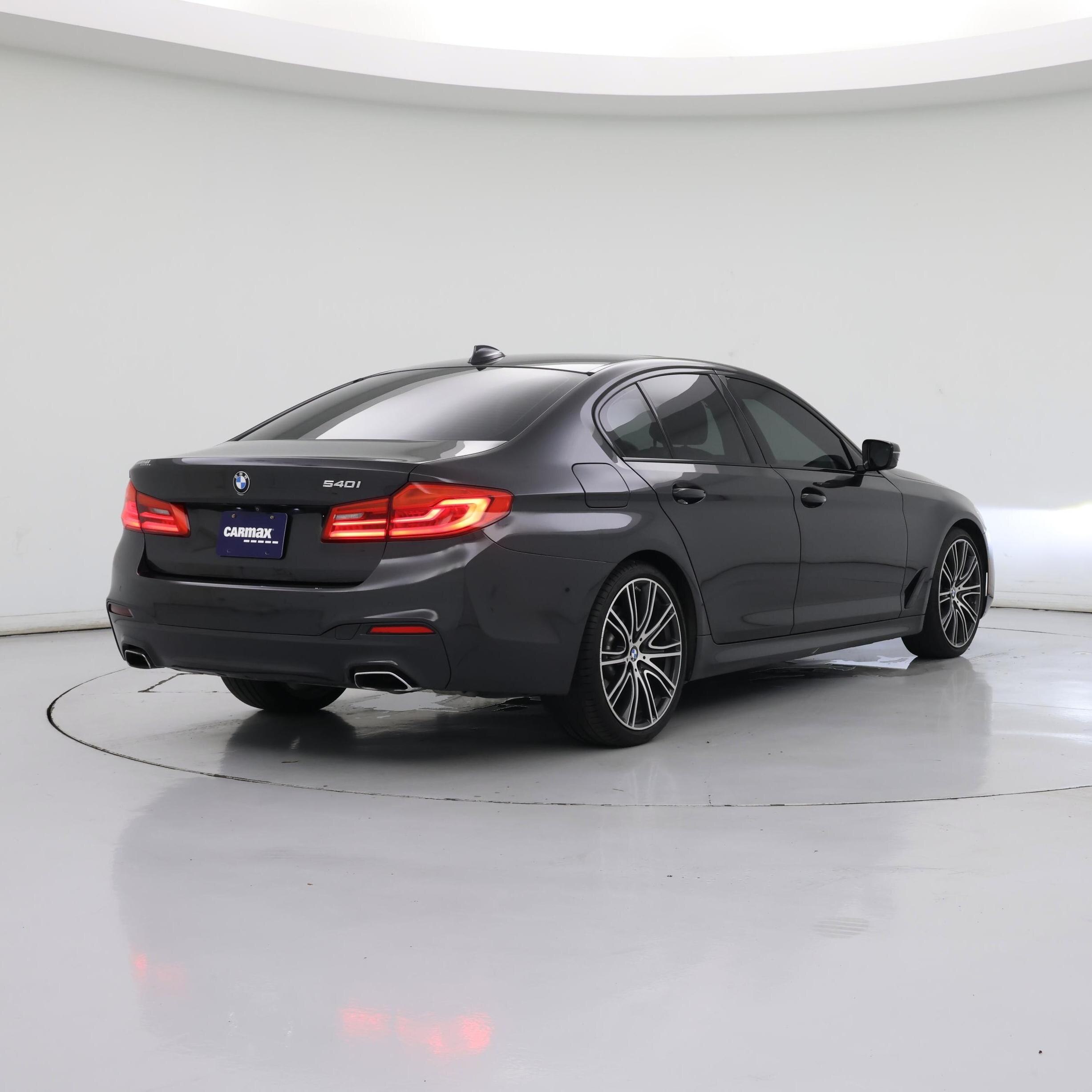 Thumbnail: 2019 BMW 5 Series - 8